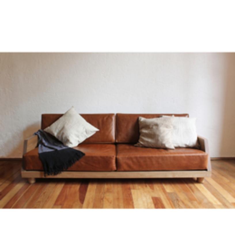 Sillón Paz Couch by Maria Beckmann, Represented by Tuleste Factory For Sale 1