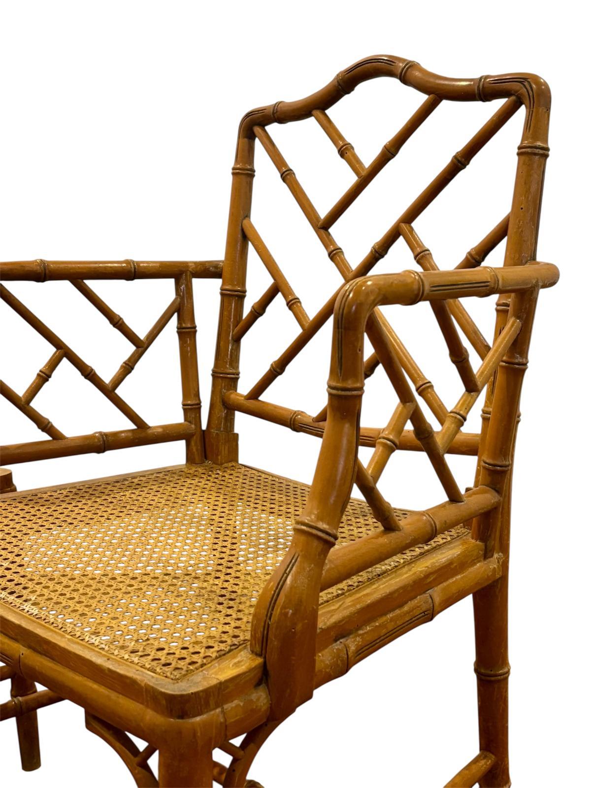 Sillones ingleses Chippendale de falso bambú en venta 4