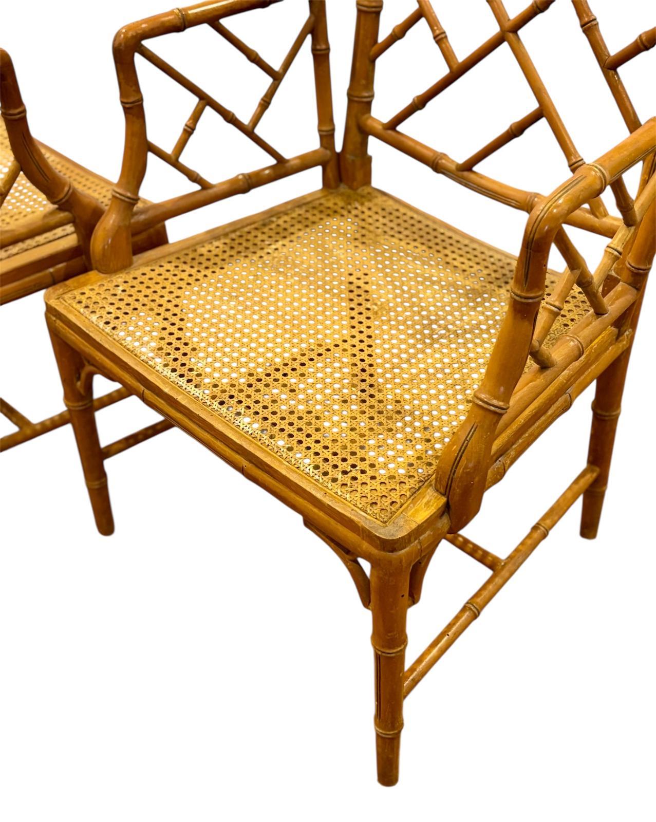 Sillones ingleses Chippendale de falso bambú en venta 2