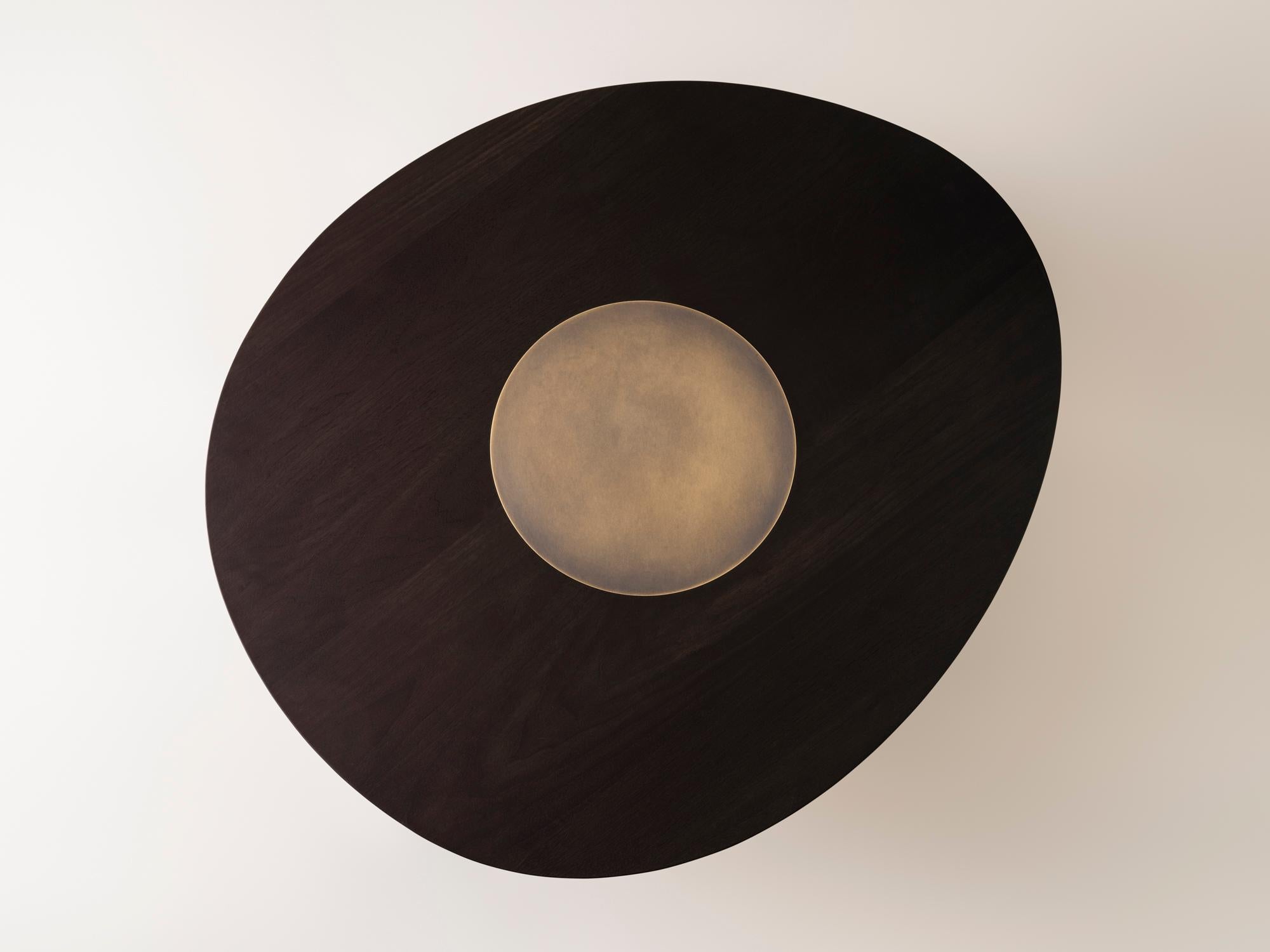 Konekt Silo Coffee Table Small - Ebonized Walnut and Antique Brass Neuf - En vente à New York, NY