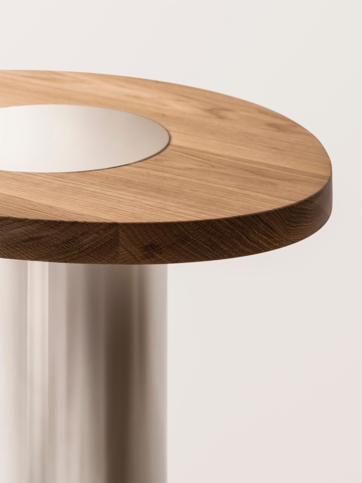 Acier inoxydable Konekt Silo Side Table Medium - Oak and Polished Stainless Steel en vente