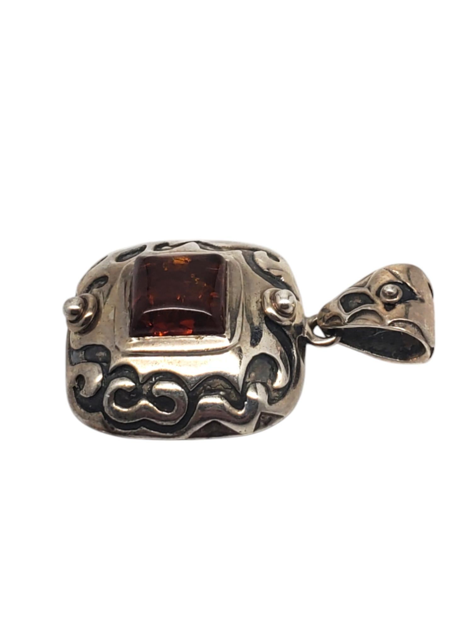 Ciondolo quadrato d'ambra in argento sterling Silpada #20746 In condizioni buone in vendita a Washington Depot, CT