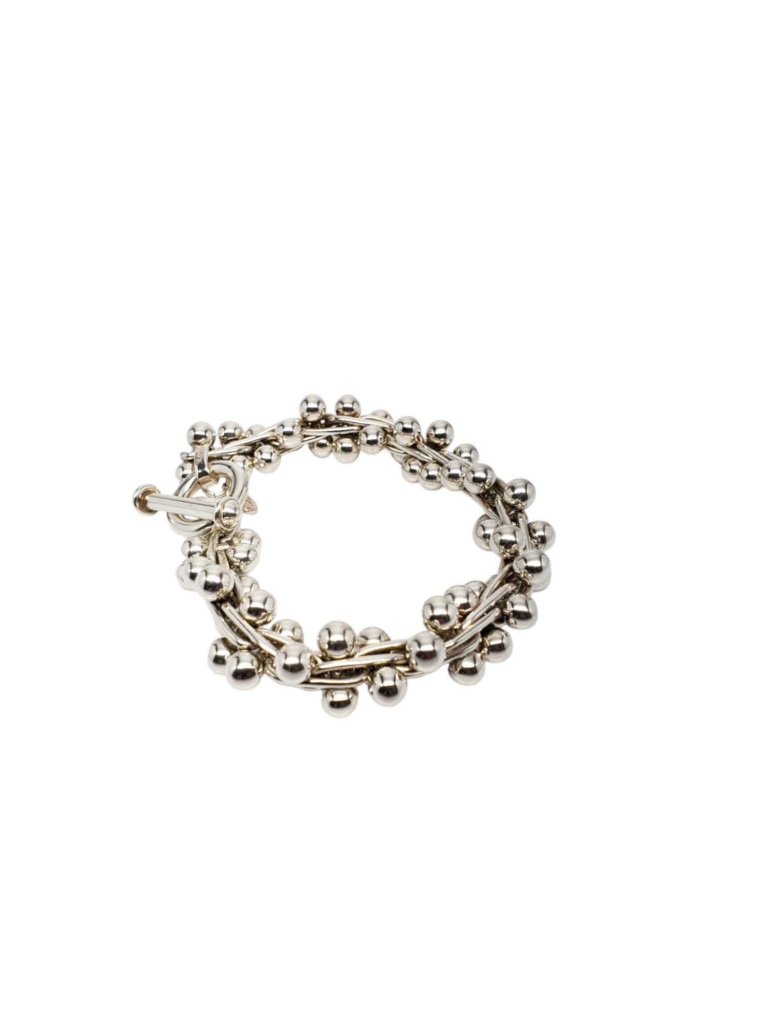 Bracciale Cha Cha Ball in argento sterling di Silpada.

Questo splendido bracciale Cha Cha di Silpada è realizzato in argento sterling con chiusura ad alamaro.

Dimensioni: 8,5 pollici.

Timbrato: SILPADA 925

Peso: 45,7 dwt / 71,2  gr.

Ottime