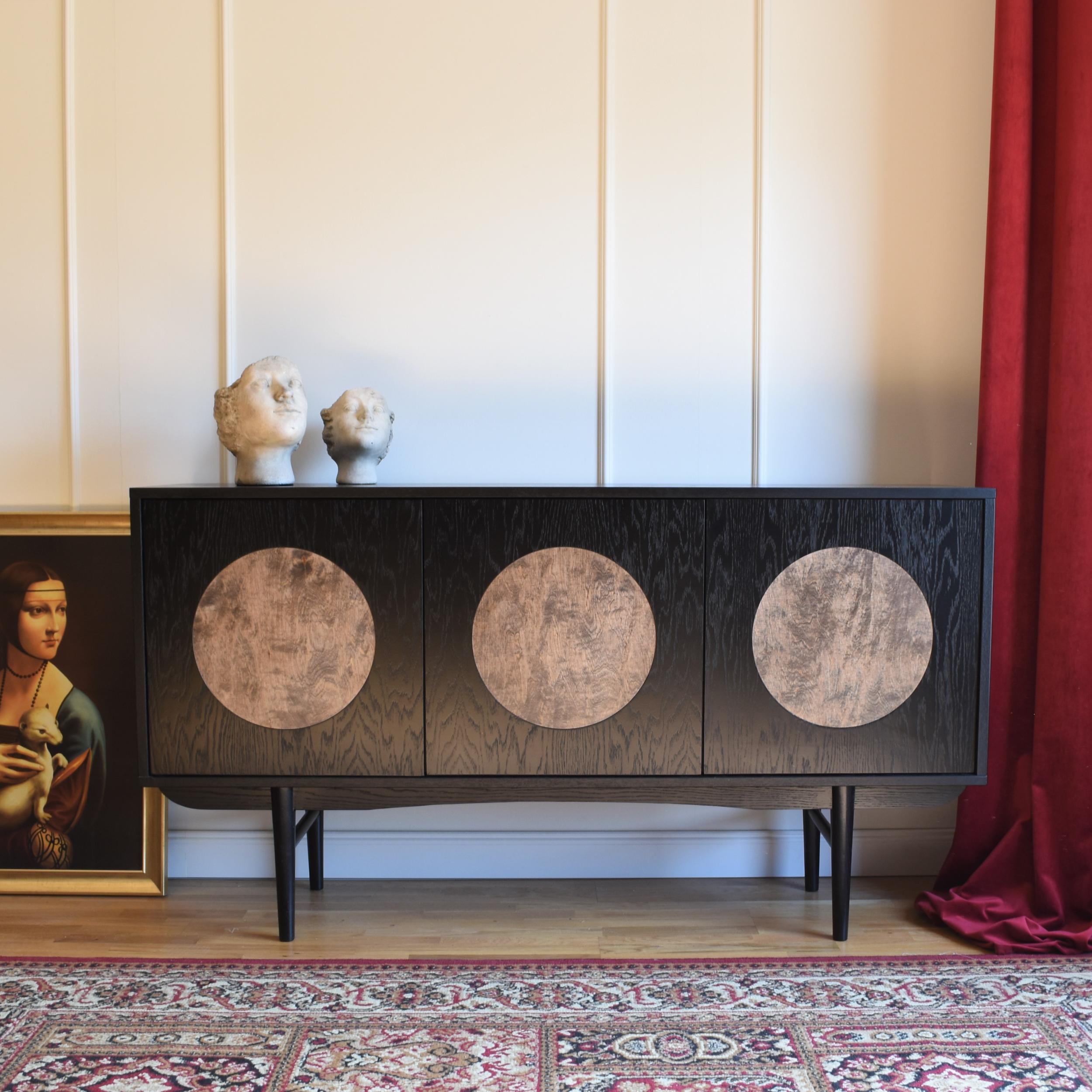 Sils Large Sideboard by Pastform
Dimensions: D 40 x W 155 x H 85 cm.
Materials: Stained and varnished wood.

Available in different wood color finishes: Nobel, Rum, BPA, Whiskey, Natura, Brandy, and Schwarz. Please contact us.

Rooted in a good