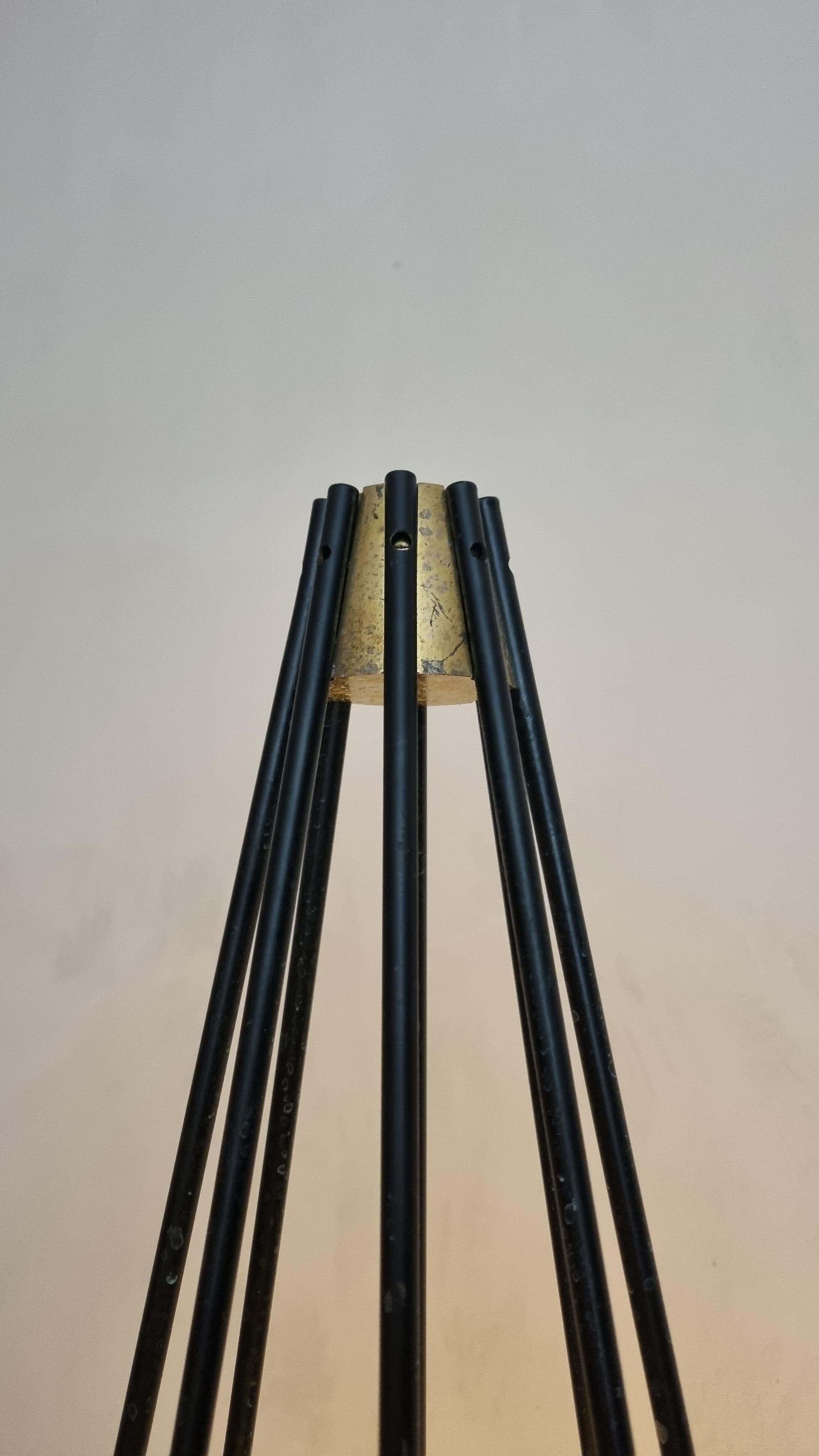Siluro mod. 12628 floor lamp designed by Angelo Lelii for Arredoluce 1957 In condizioni buone in vendita a Arezzo, Italy
