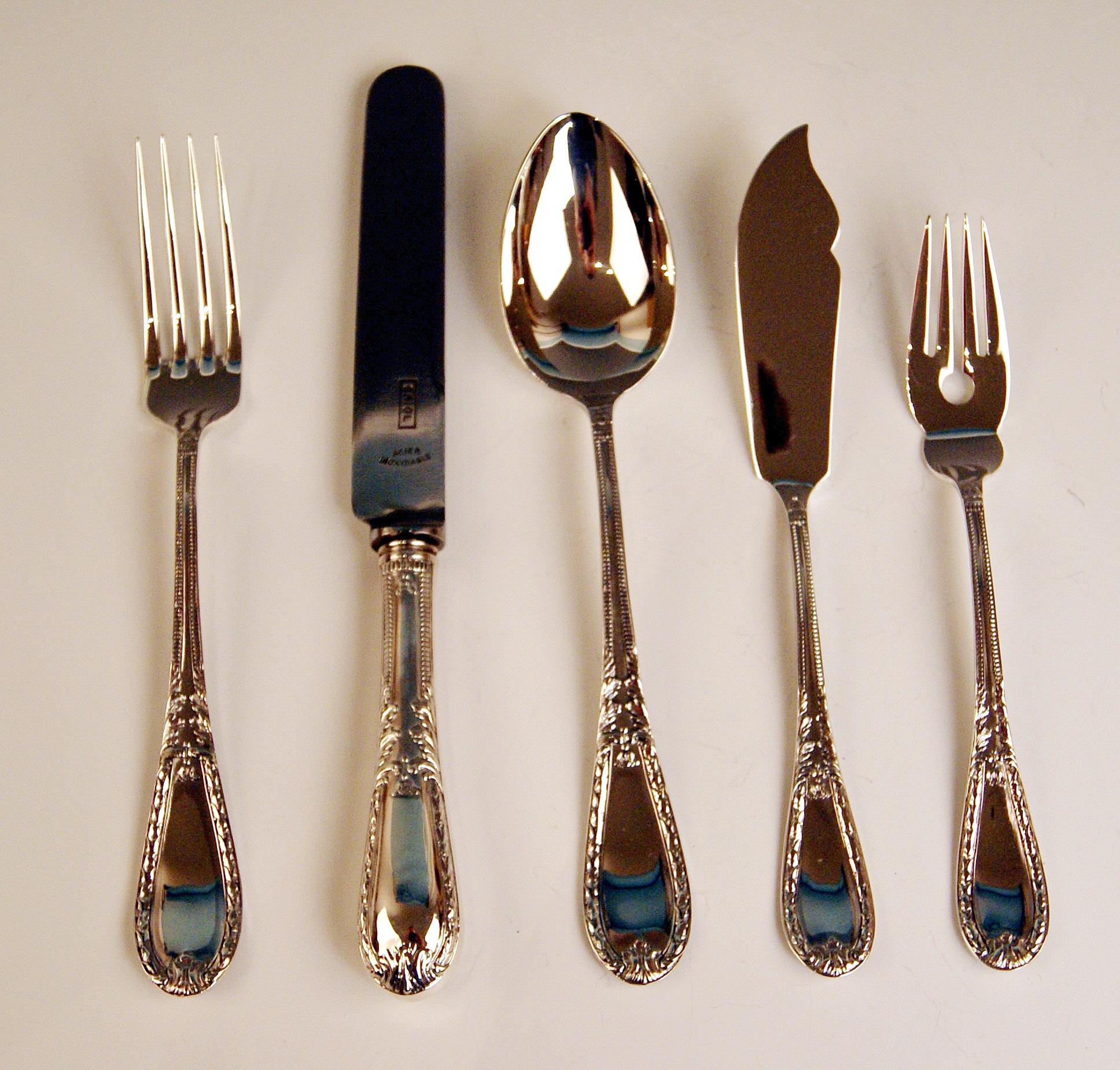 Art Nouveau Silver 234-Pieces Cutlery Set 12 Persons Oriol Barcelona In Showcase 5