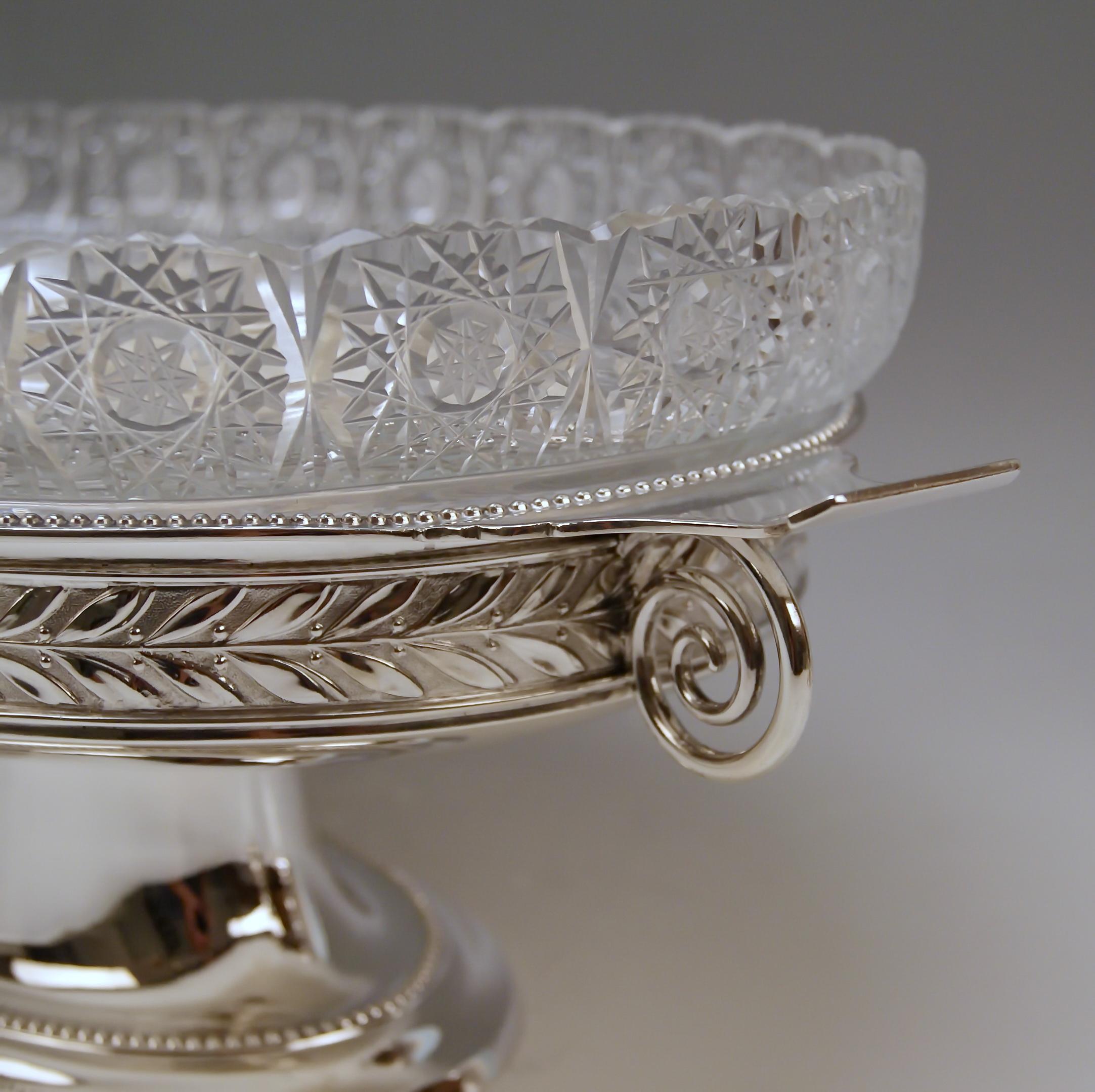 Silver 800 Art Nouveau Flower Bowl Original Glass Liner Germany, circa 1900-1905 1