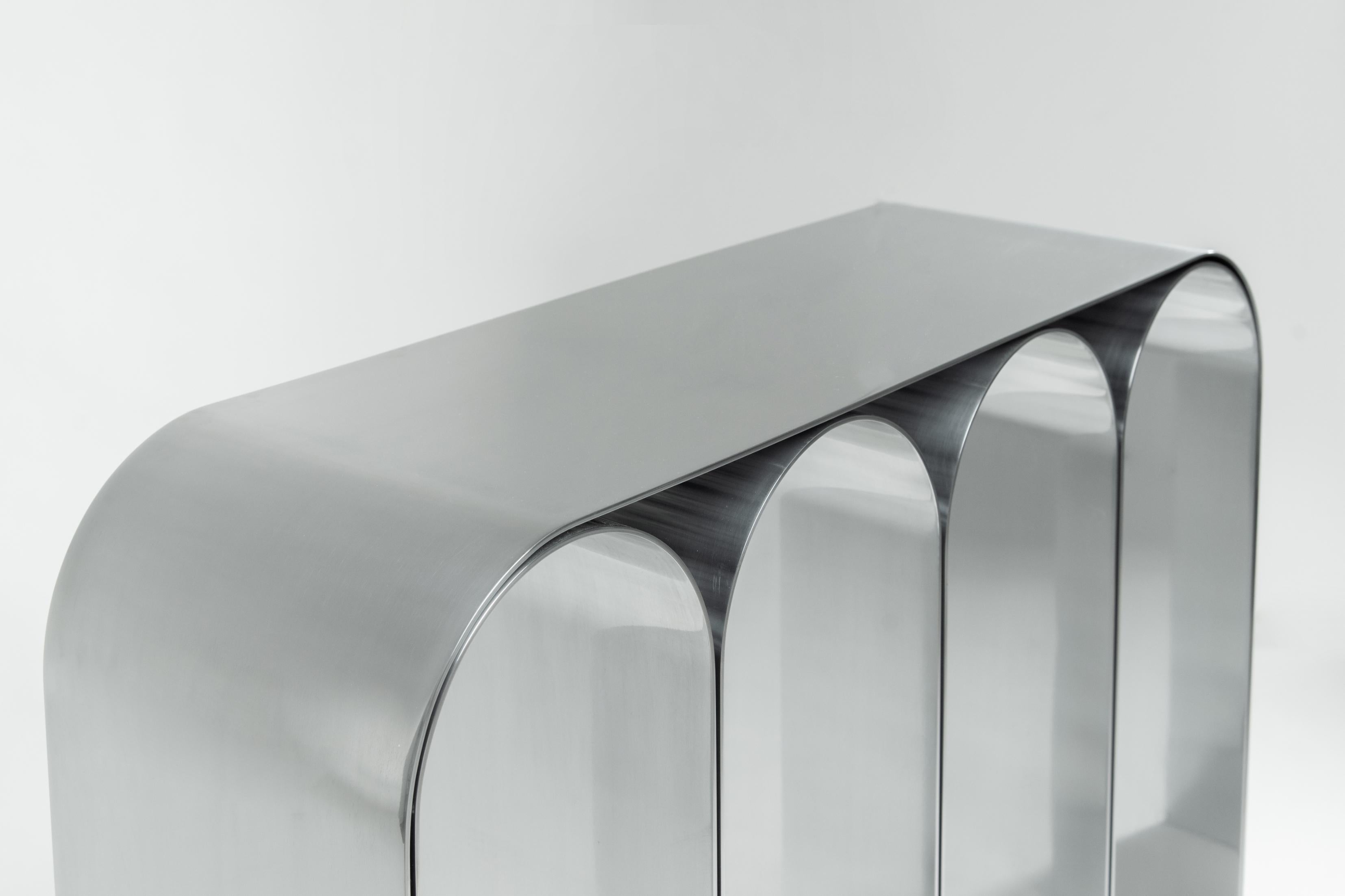 Silver Aluminum Console by Pietro Franceschini For Sale 10