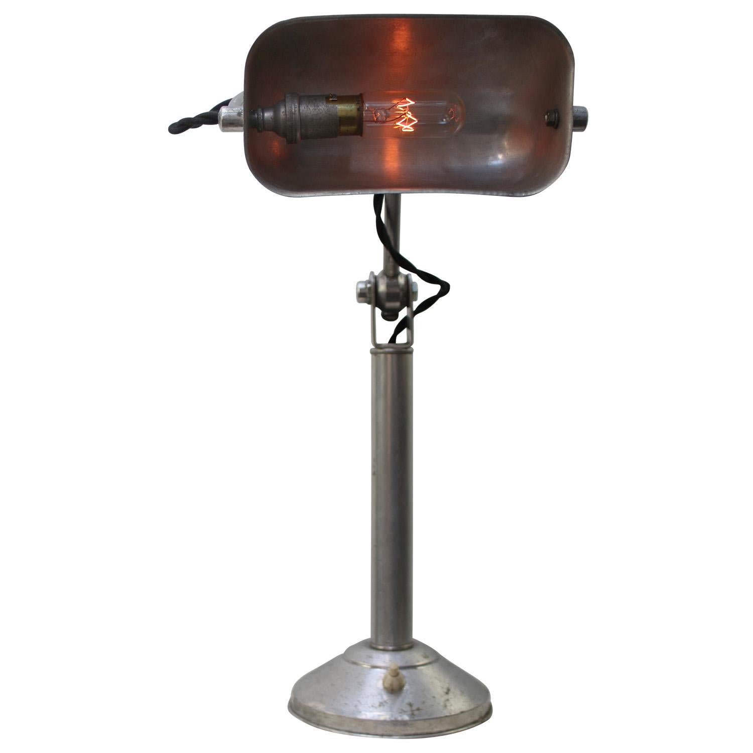 Silver Aluminum Vintage Industrial Banker Light Table Desk Light In Good Condition For Sale In Amsterdam, NL
