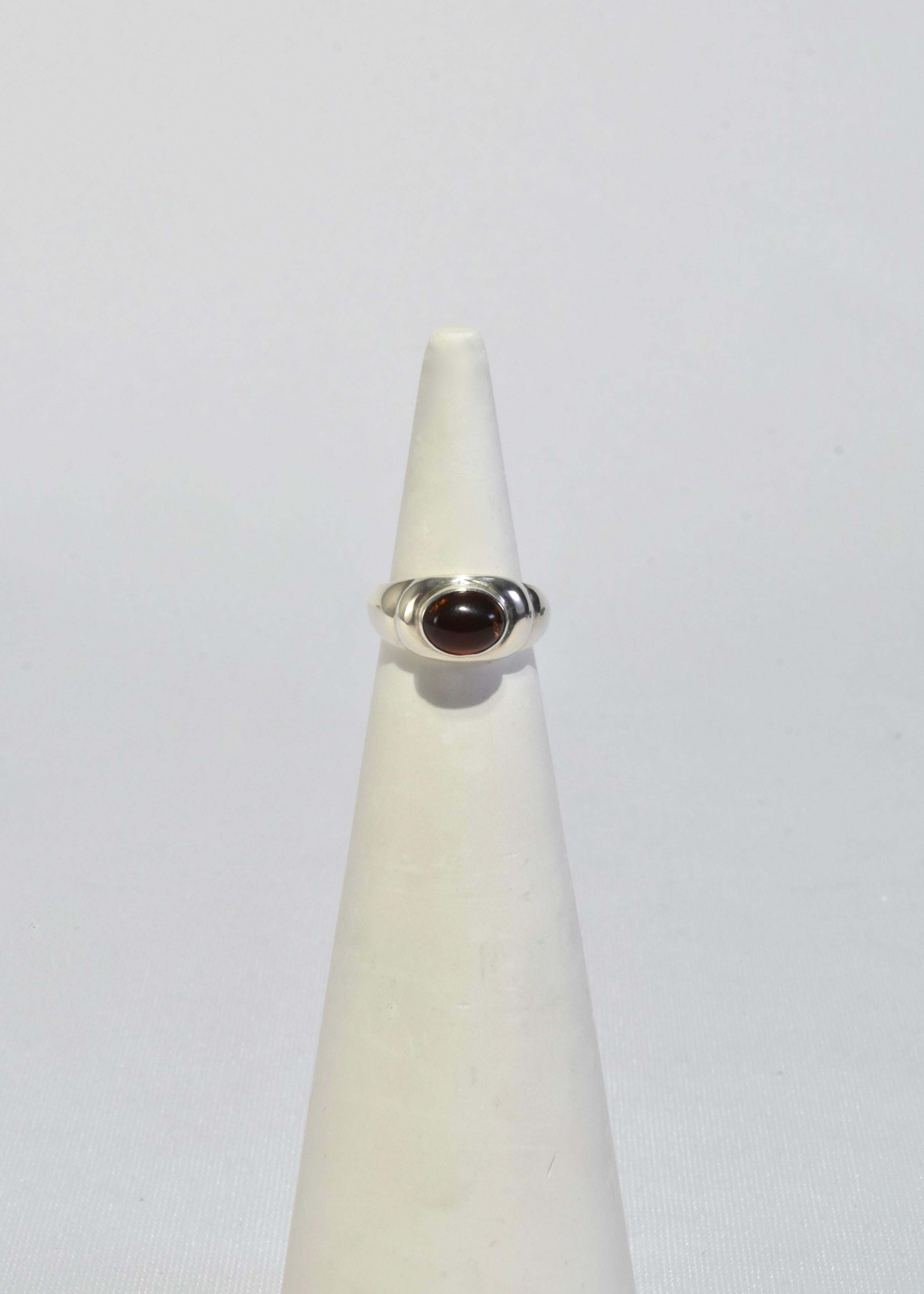 Silver Amber Ring In Good Condition In Richmond, VA