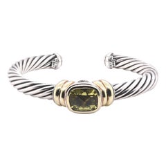 David Yurman Manchette câble en argent et or jaune 14 carats avec péridots