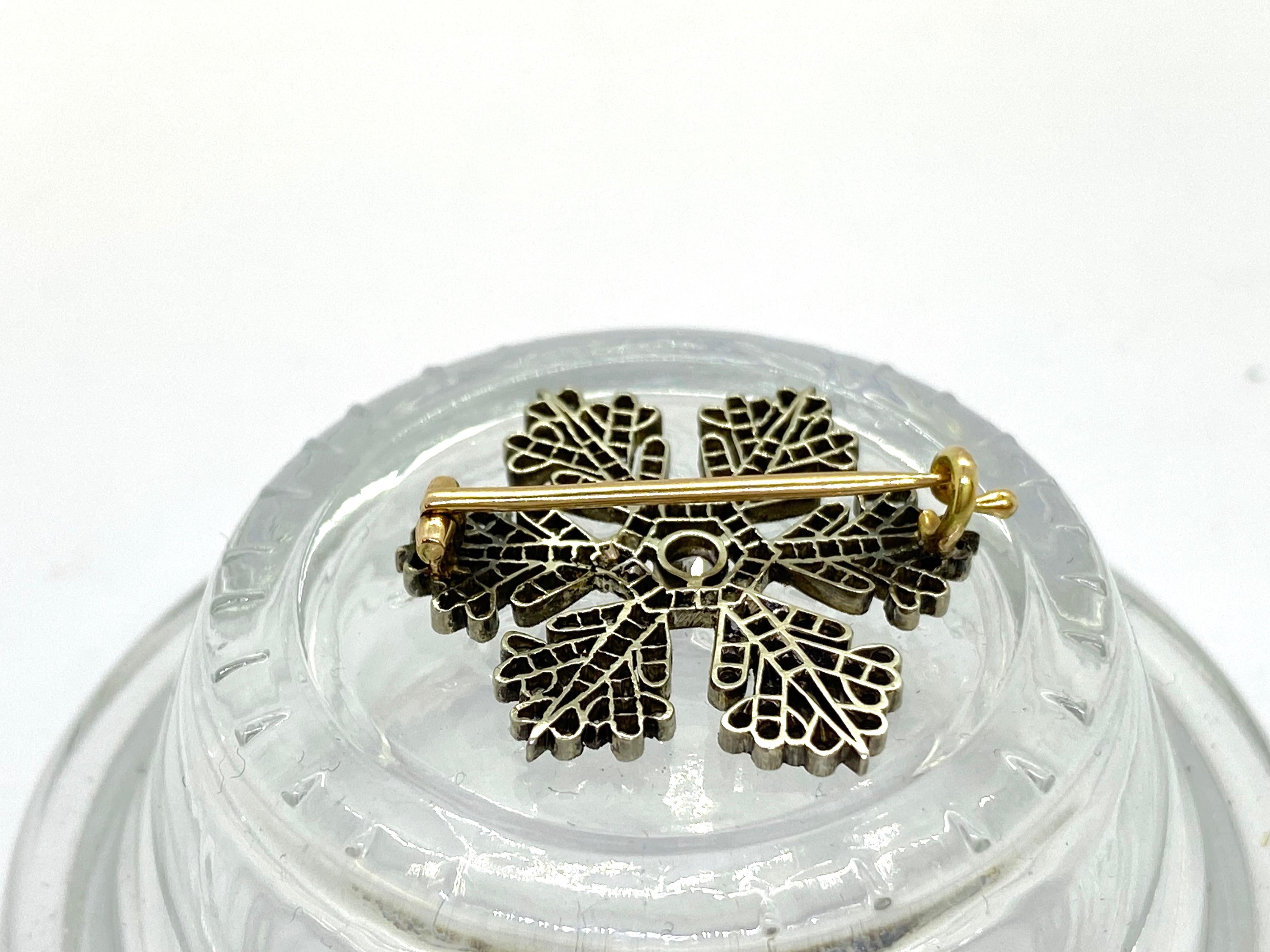 Russian Empire Silver and 14 Karat Yellow Gold Fabergé Diamond Snowflake Brooch