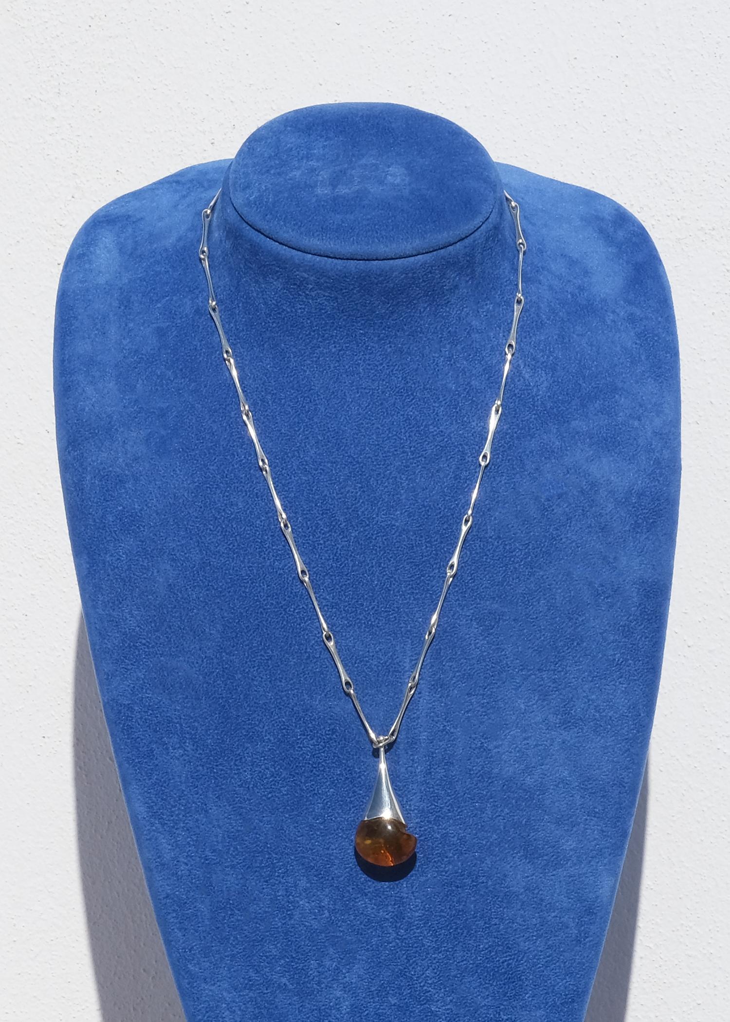 Collana in argento e ambra realizzata nel 2006 in vendita 5
