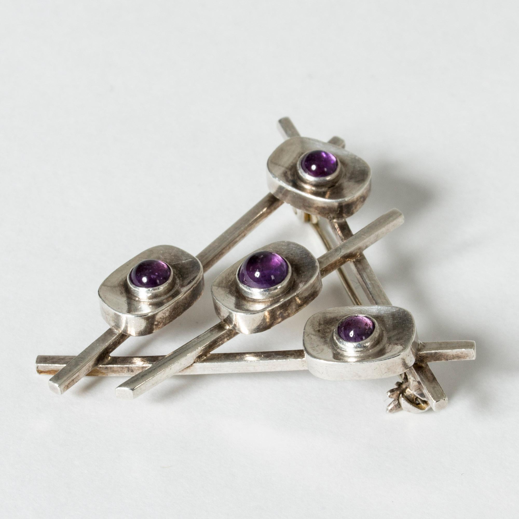 Silver and Amethyst Brooch by Arvo Saarela, Sweden, 1963 In Good Condition In Stockholm, SE