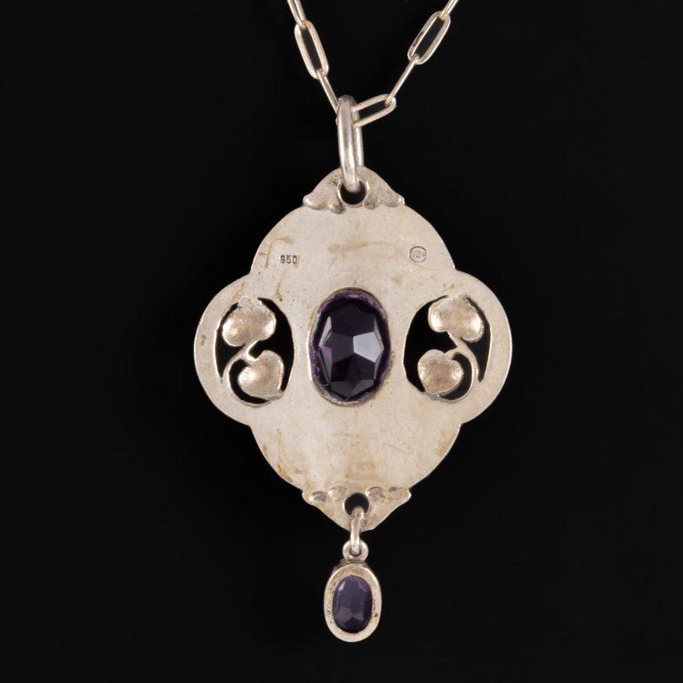 Allemand Pendentif Murrle Bennett en argent et améthyste, c1910 en vente