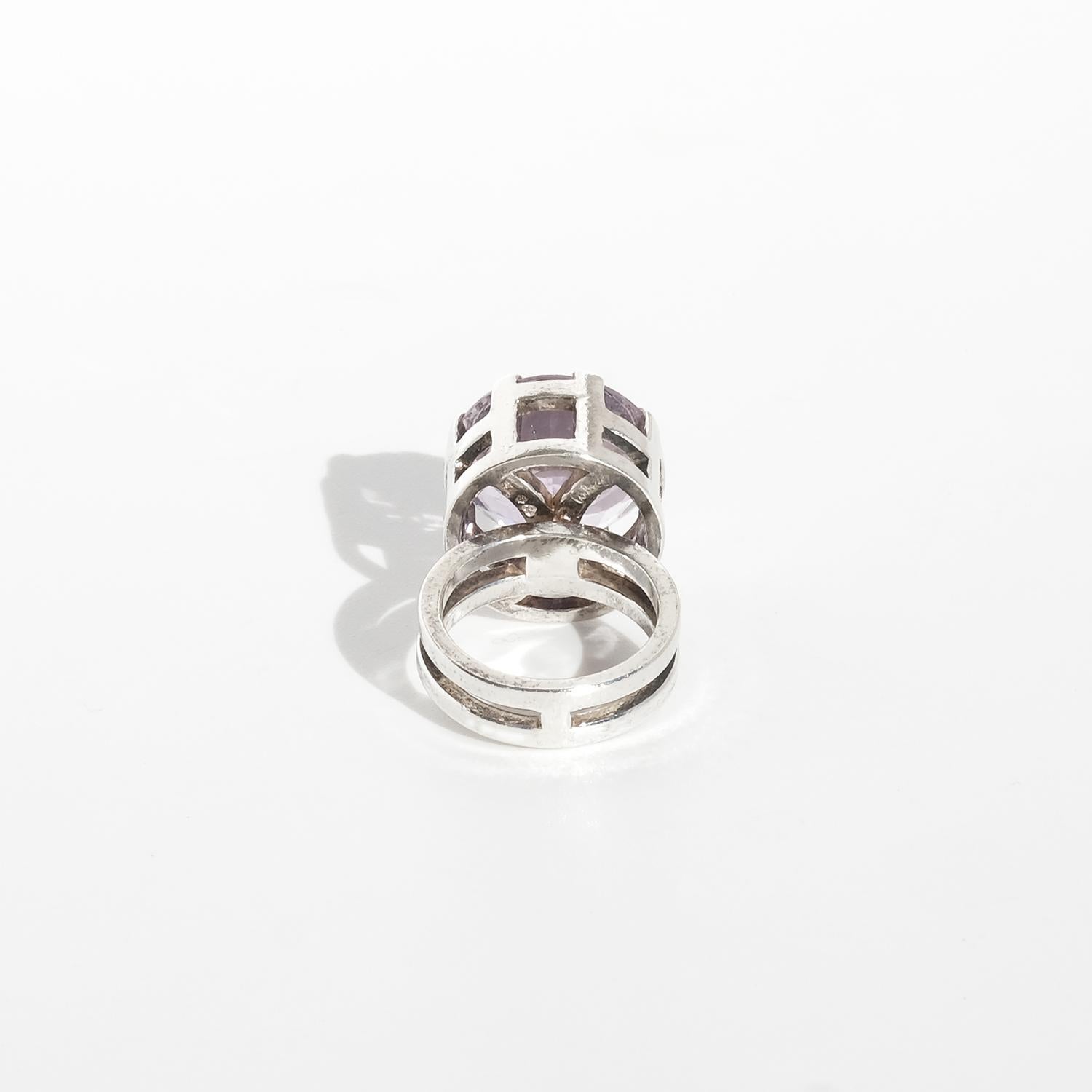 Anello in argento e ametista di Rey Urban del 1972 In condizioni buone in vendita a Stockholm, SE