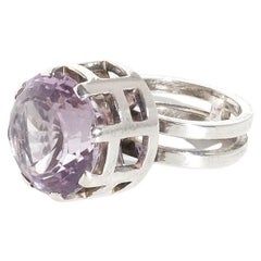 Anello in argento e ametista di Rey Urban del 1972