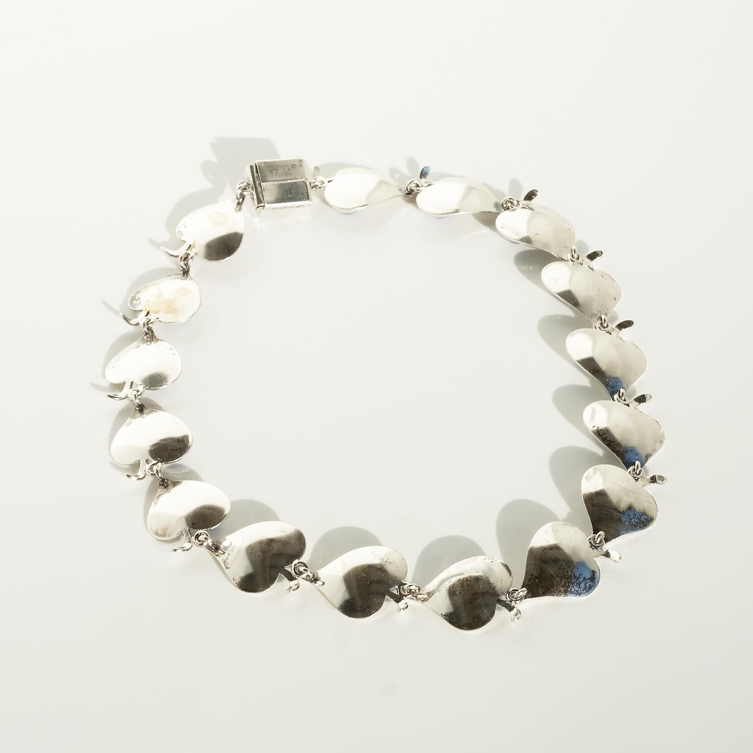 Silver and Blue Chalcedony Necklace Made 1954 For Sale 1