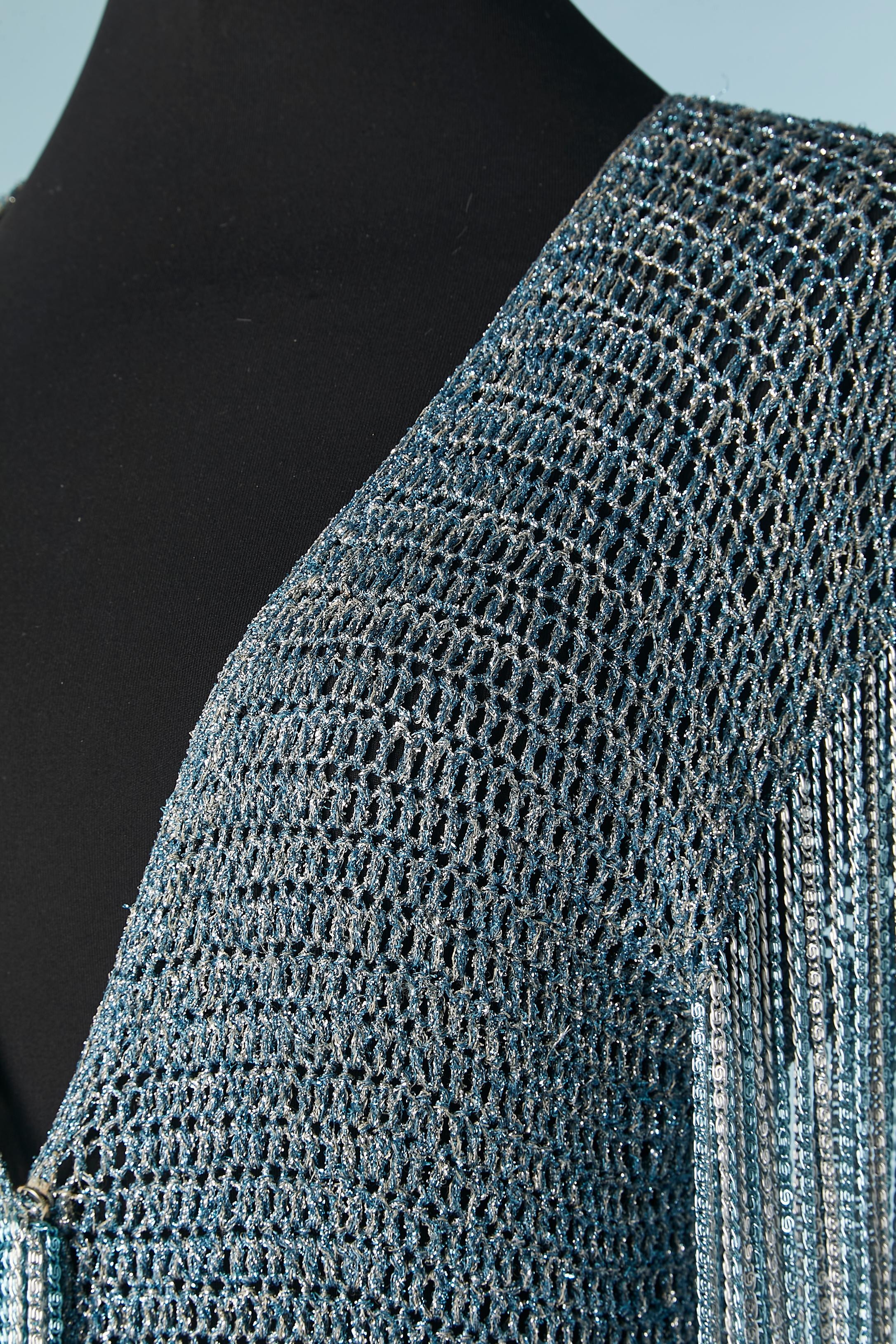 Strickjacke aus silbernem und blauem Lamé und Metallkette Loris Azzaro 1971  im Zustand „Hervorragend“ im Angebot in Saint-Ouen-Sur-Seine, FR