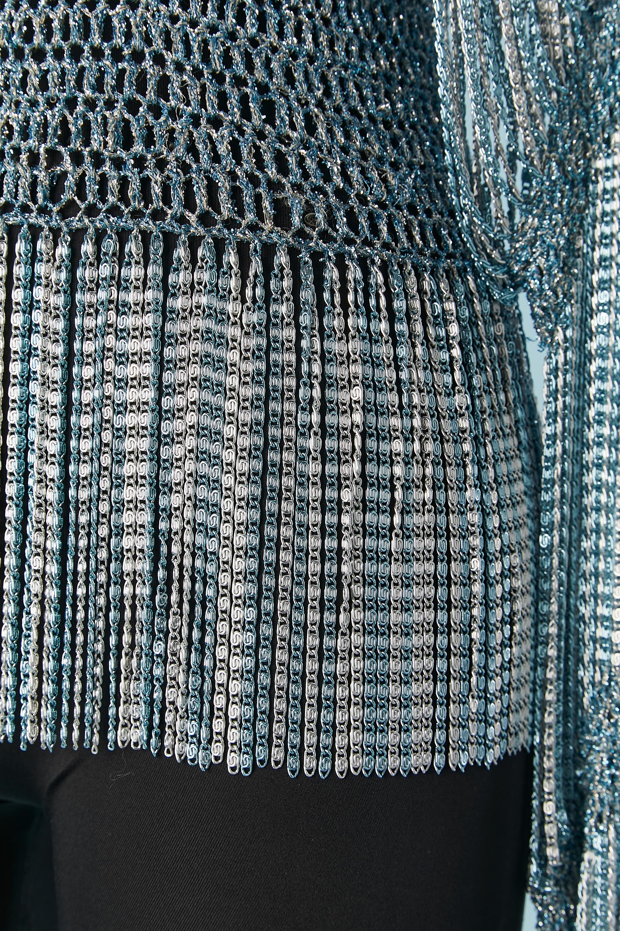 Strickjacke aus silbernem und blauem Lamé und Metallkette Loris Azzaro 1971  Damen im Angebot