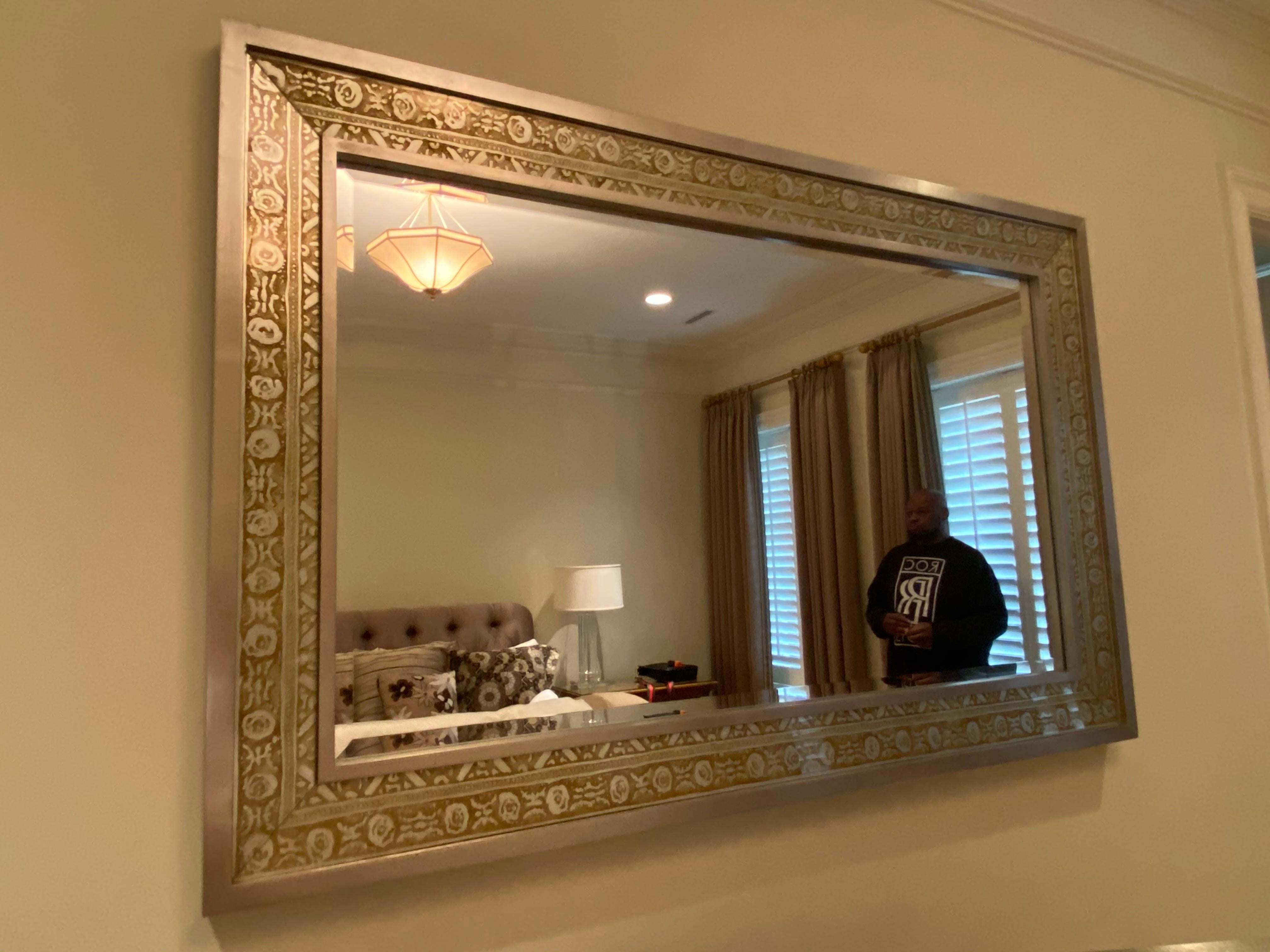 Silver and Bronze Detailed Wall Mirror In Good Condition For Sale In Chicago, IL