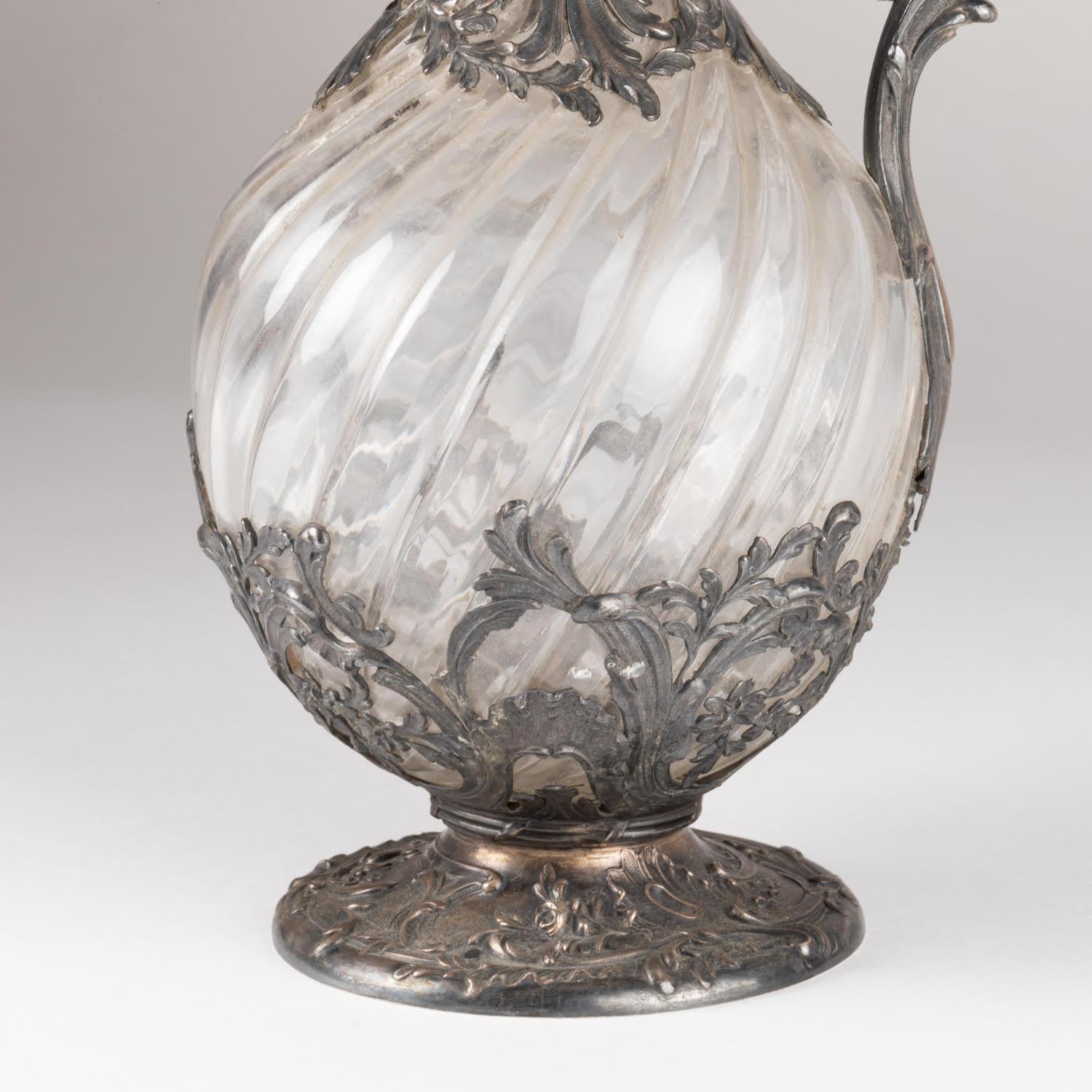 Aiguière en argent et en cristal, XIXe siècle, période Napoléon III. en vente 3