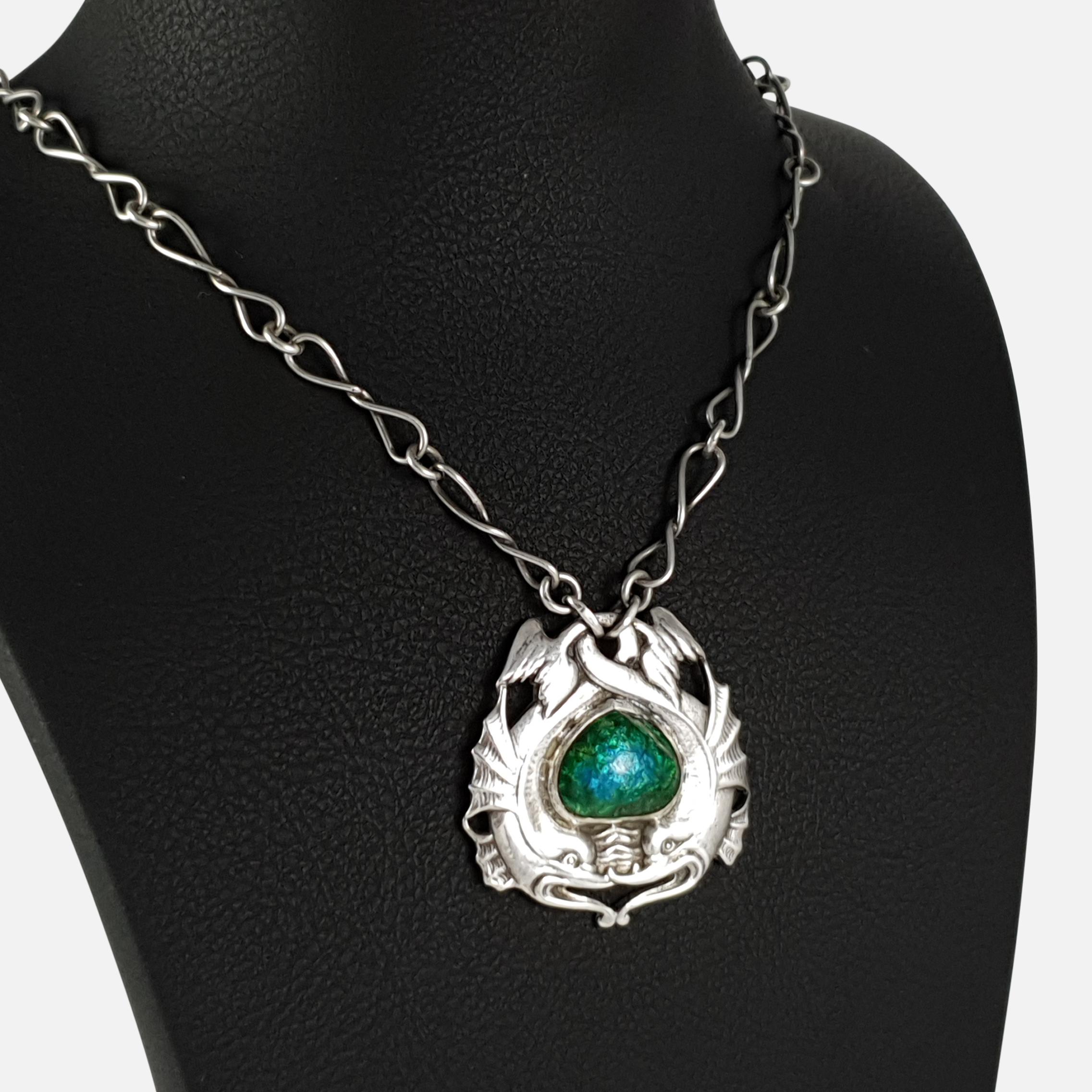 Arts and Crafts Collana in argento e smalto, Ramsden & Carr, 1904 in vendita