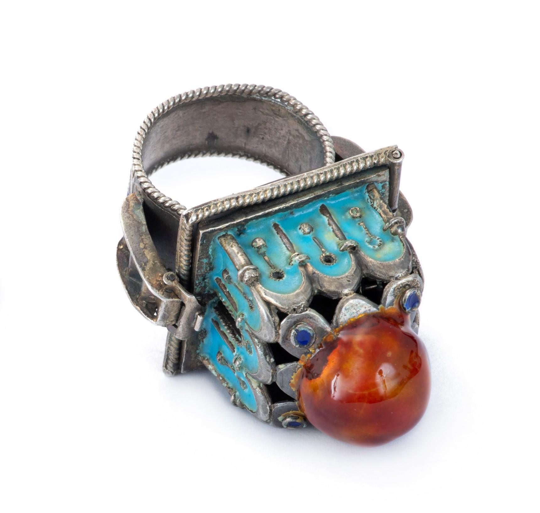 Silver and Enamel Wedding Ring – Europe, Early 20th Century For Sale
