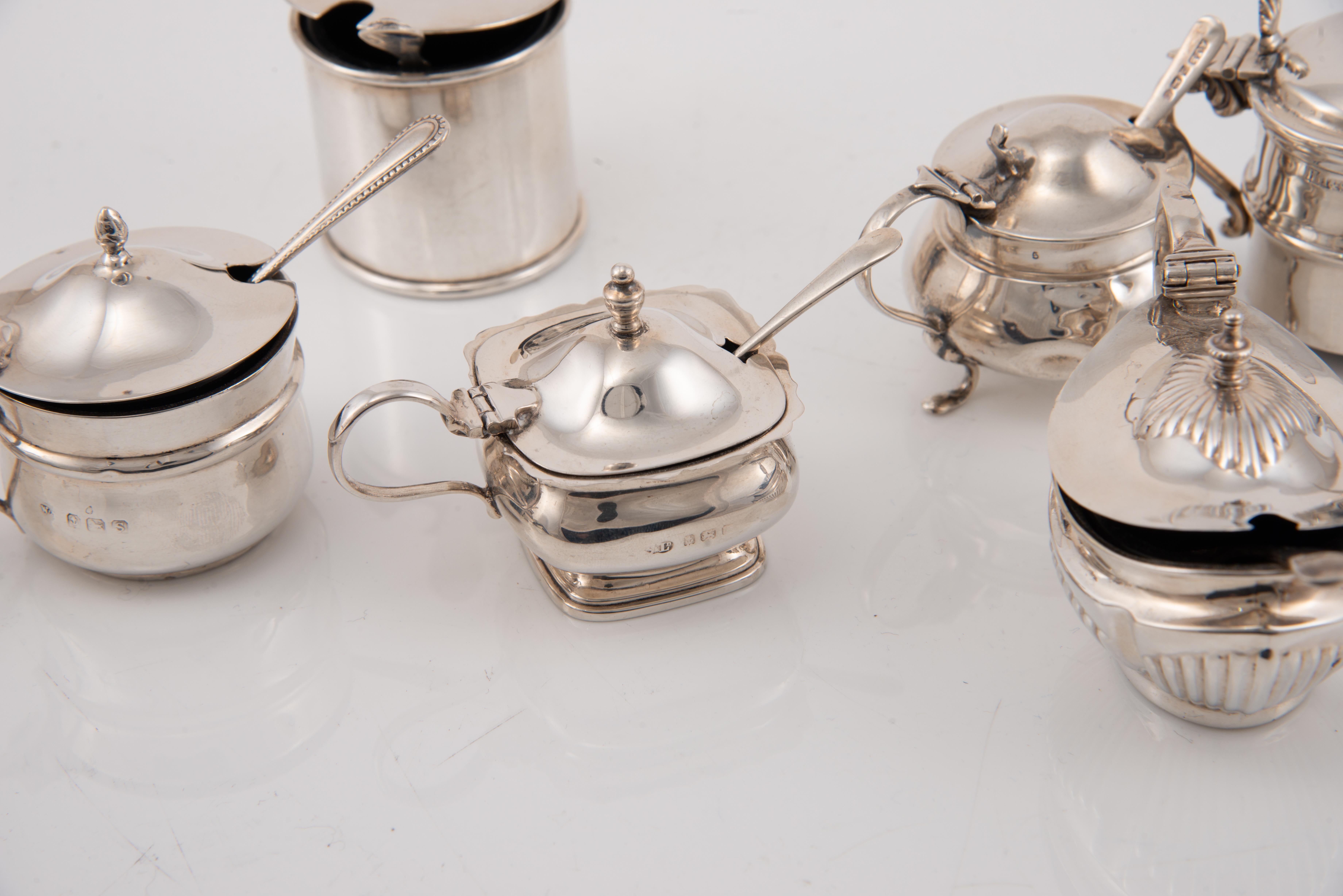Senftöpfe aus Silber und Glas. England, 20. Jahrhundert. im Angebot 3
