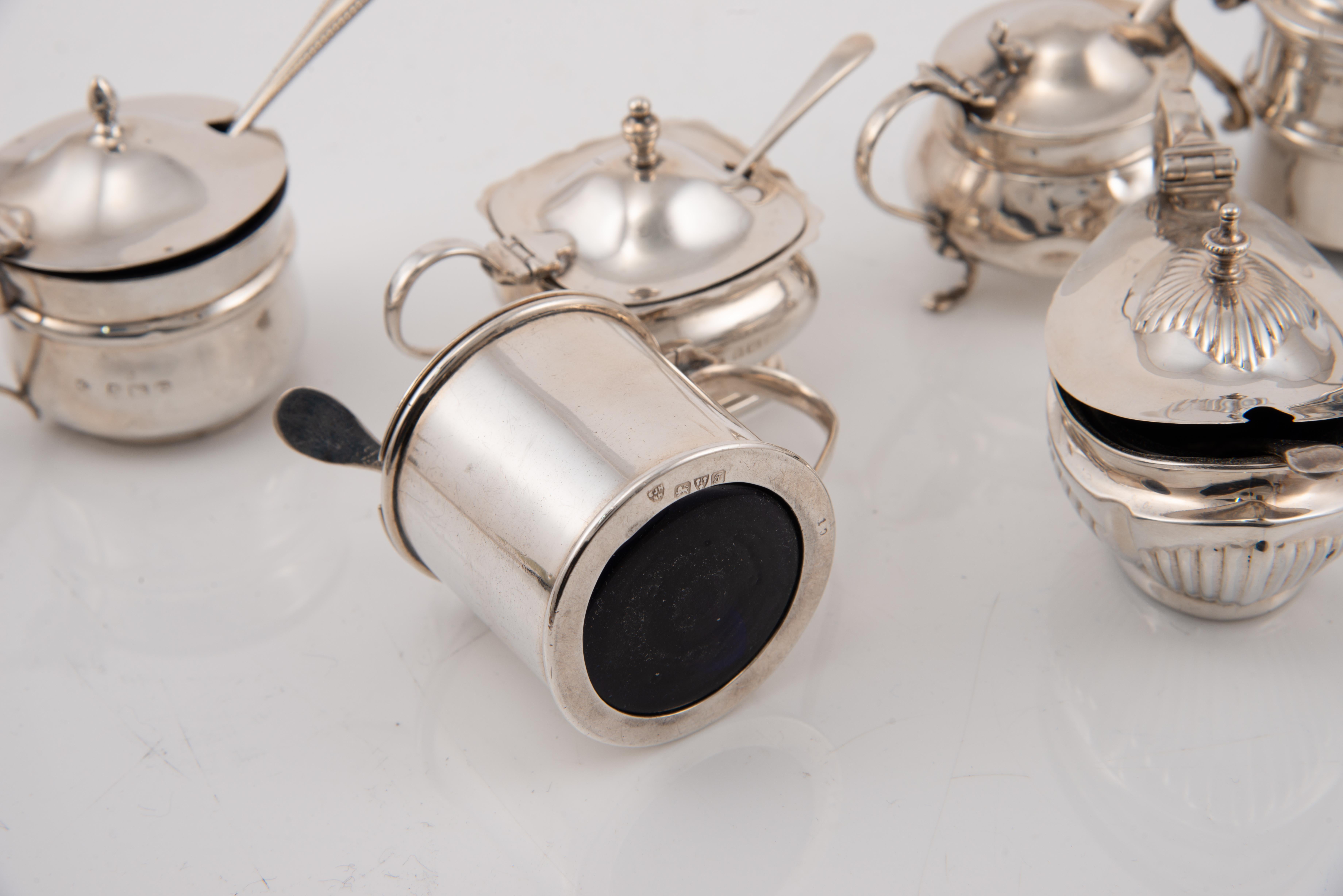 Senftöpfe aus Silber und Glas. England, 20. Jahrhundert. im Angebot 4