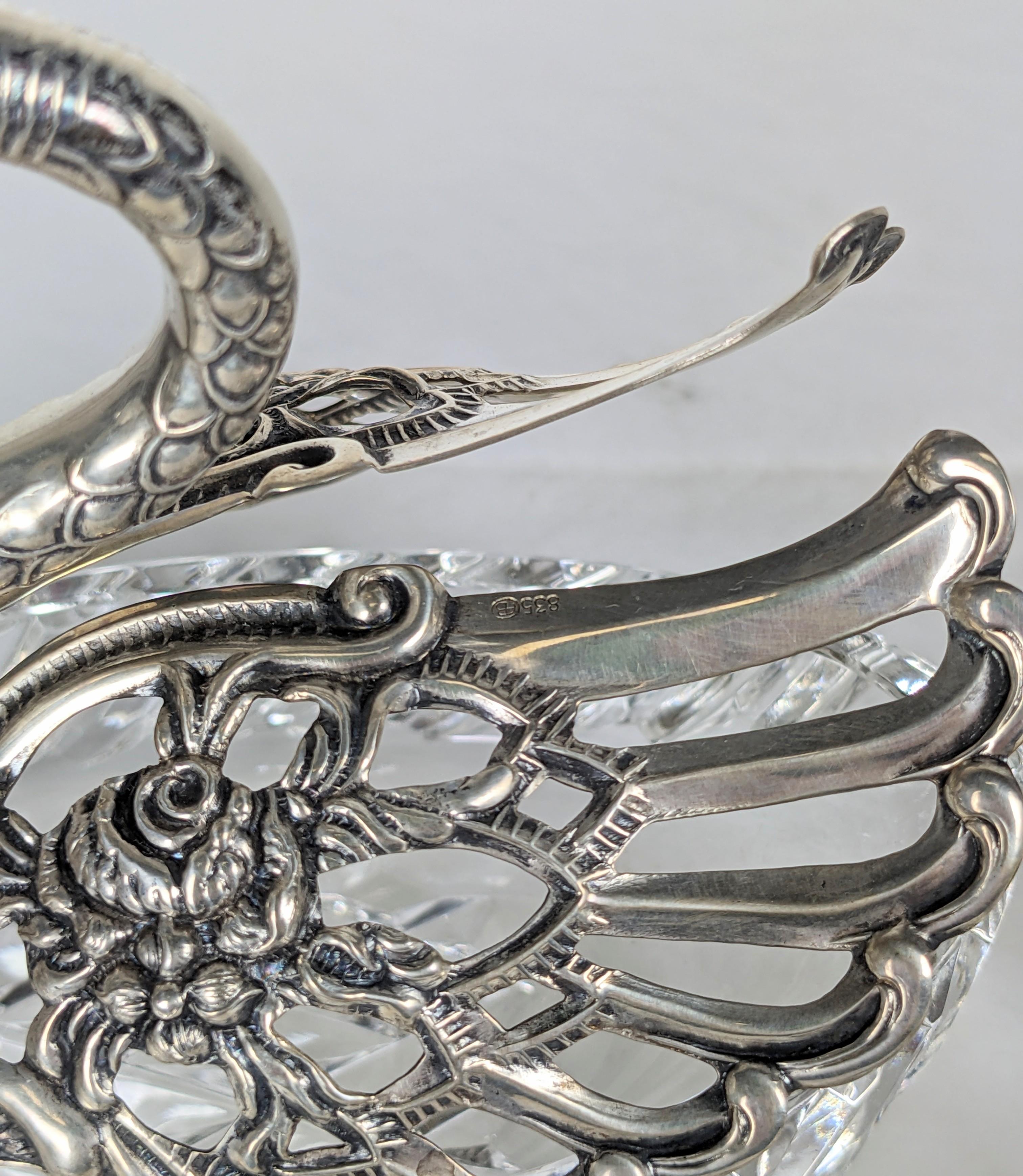 Silver and Glass Swan Form Salts For Sale 1