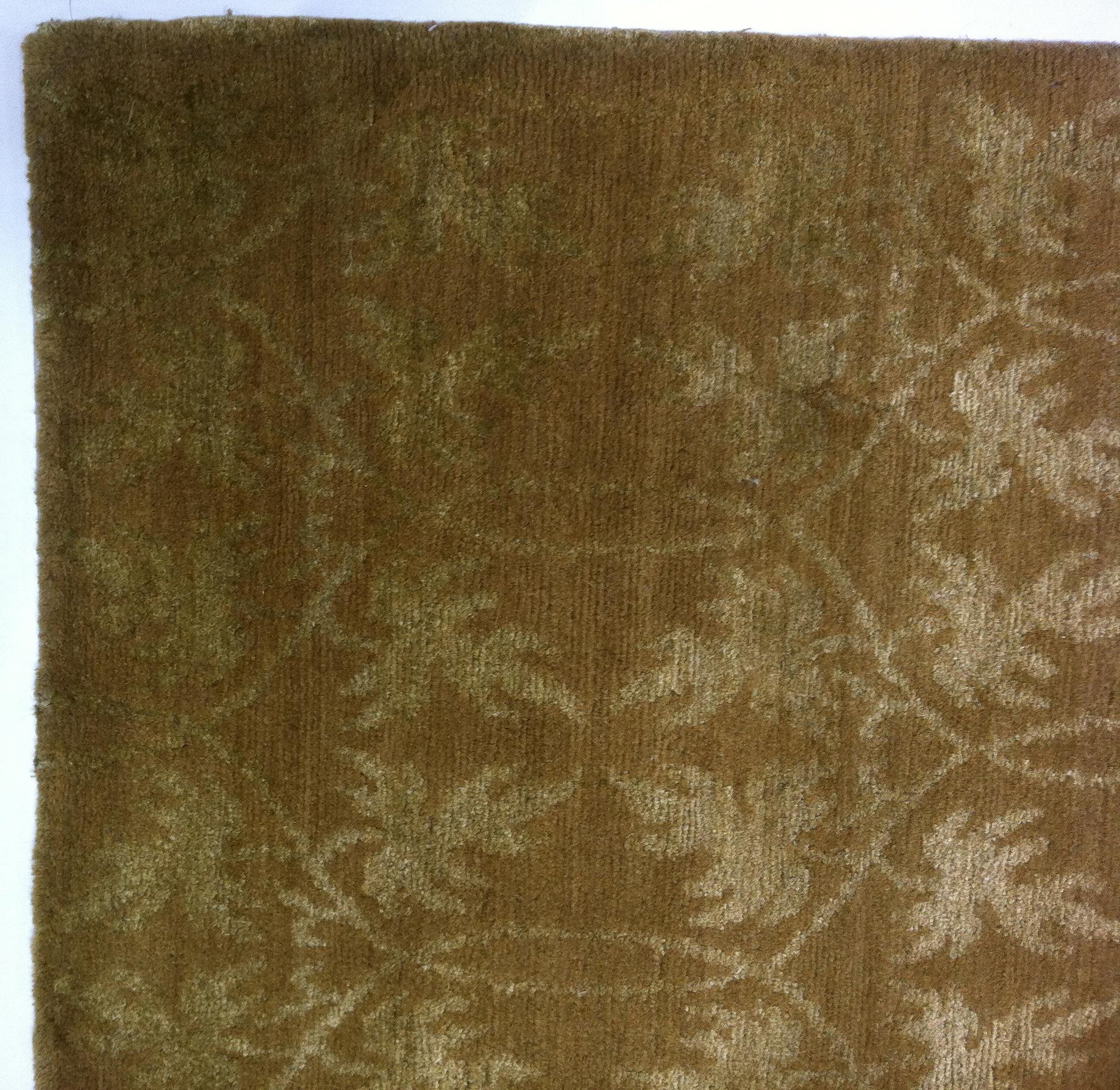Hand-Knotted Silver and Gold Floral Area Rug For Sale