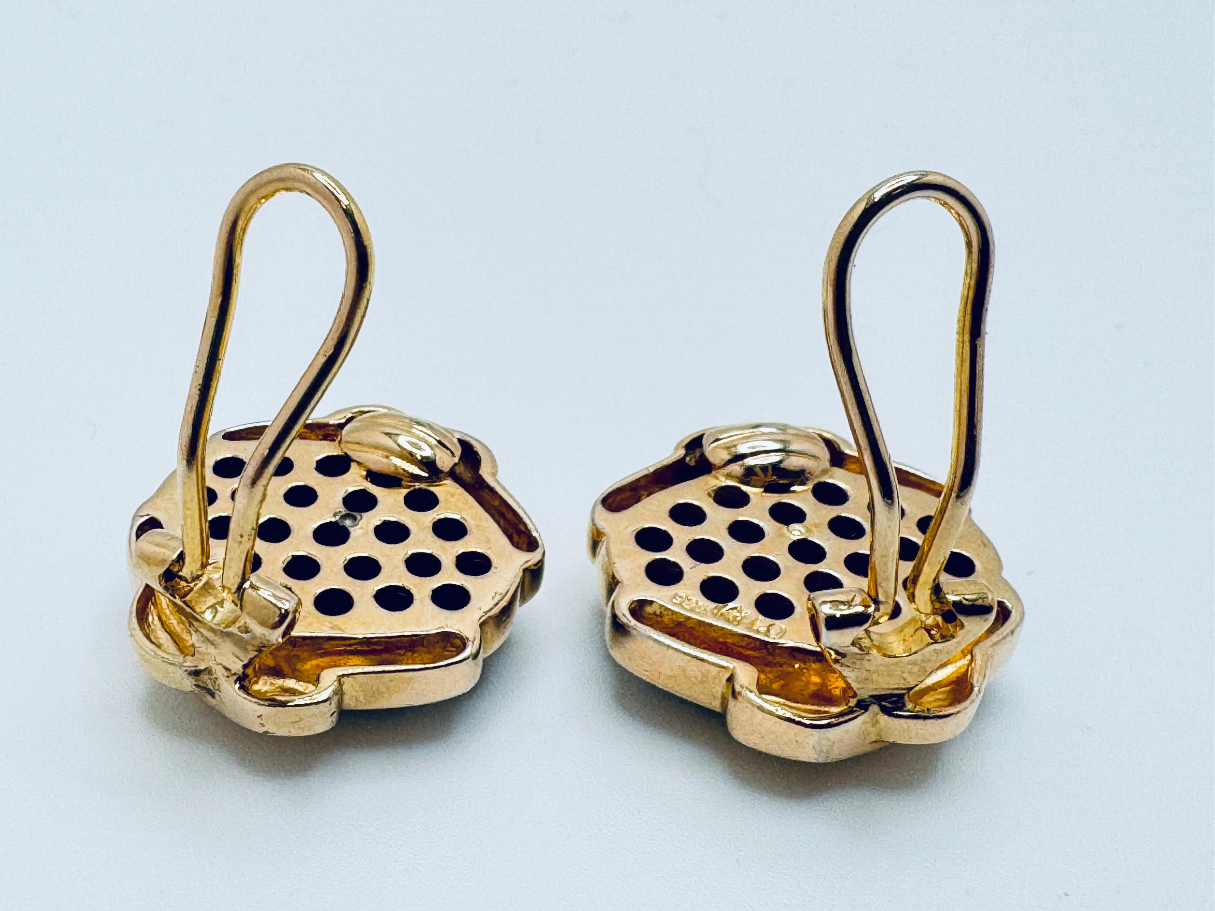 Boucles d'oreilles disque en argent et en onyx plaqué or en vente 1