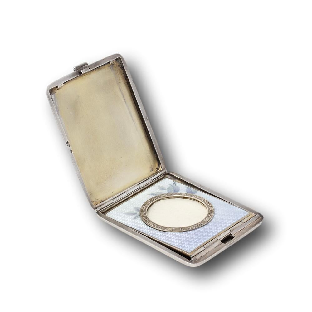 Estuche de viaje para fotografías de plata y esmalte guilloché en venta 7