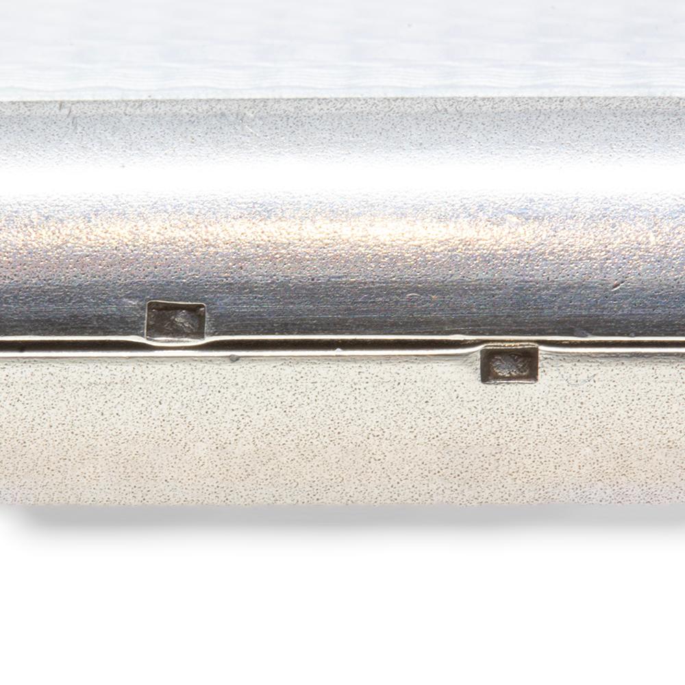 Estuche de viaje para fotografías de plata y esmalte guilloché en venta 9