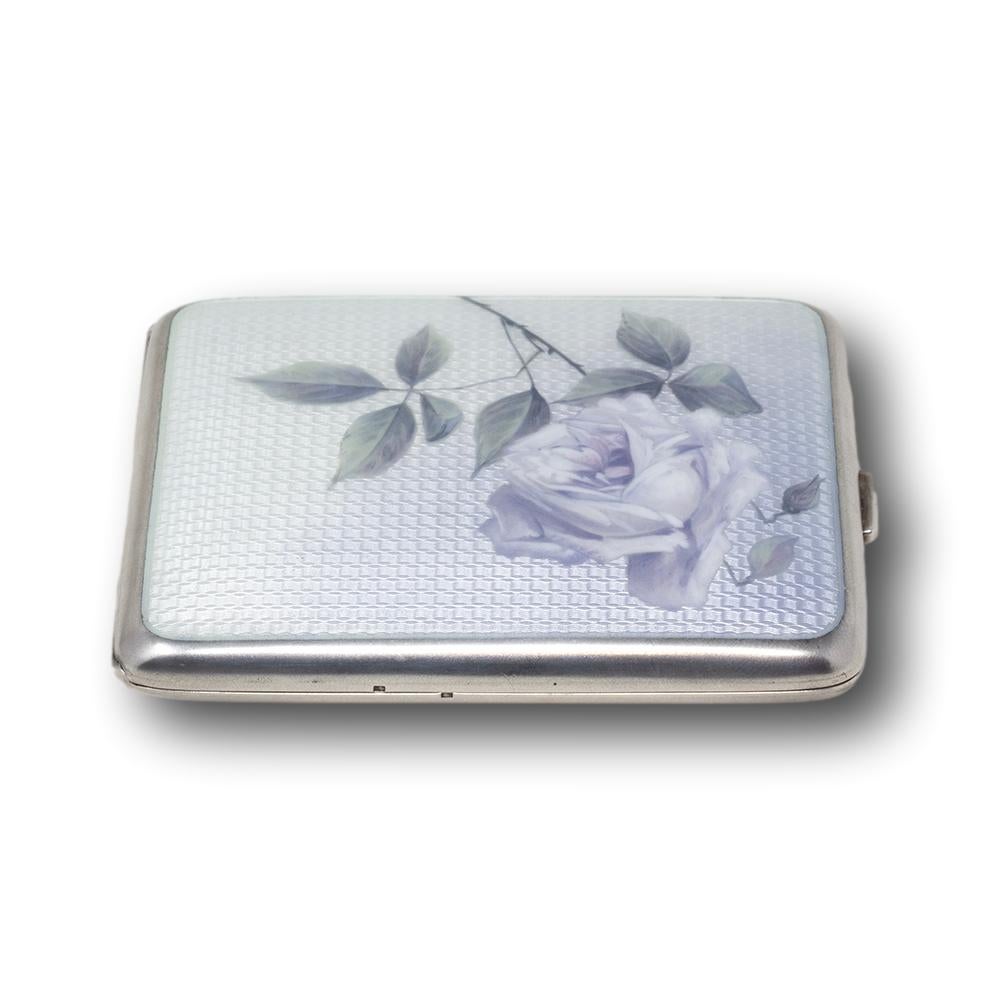 Estuche de viaje para fotografías de plata y esmalte guilloché en Bueno estado para la venta en Newark, England