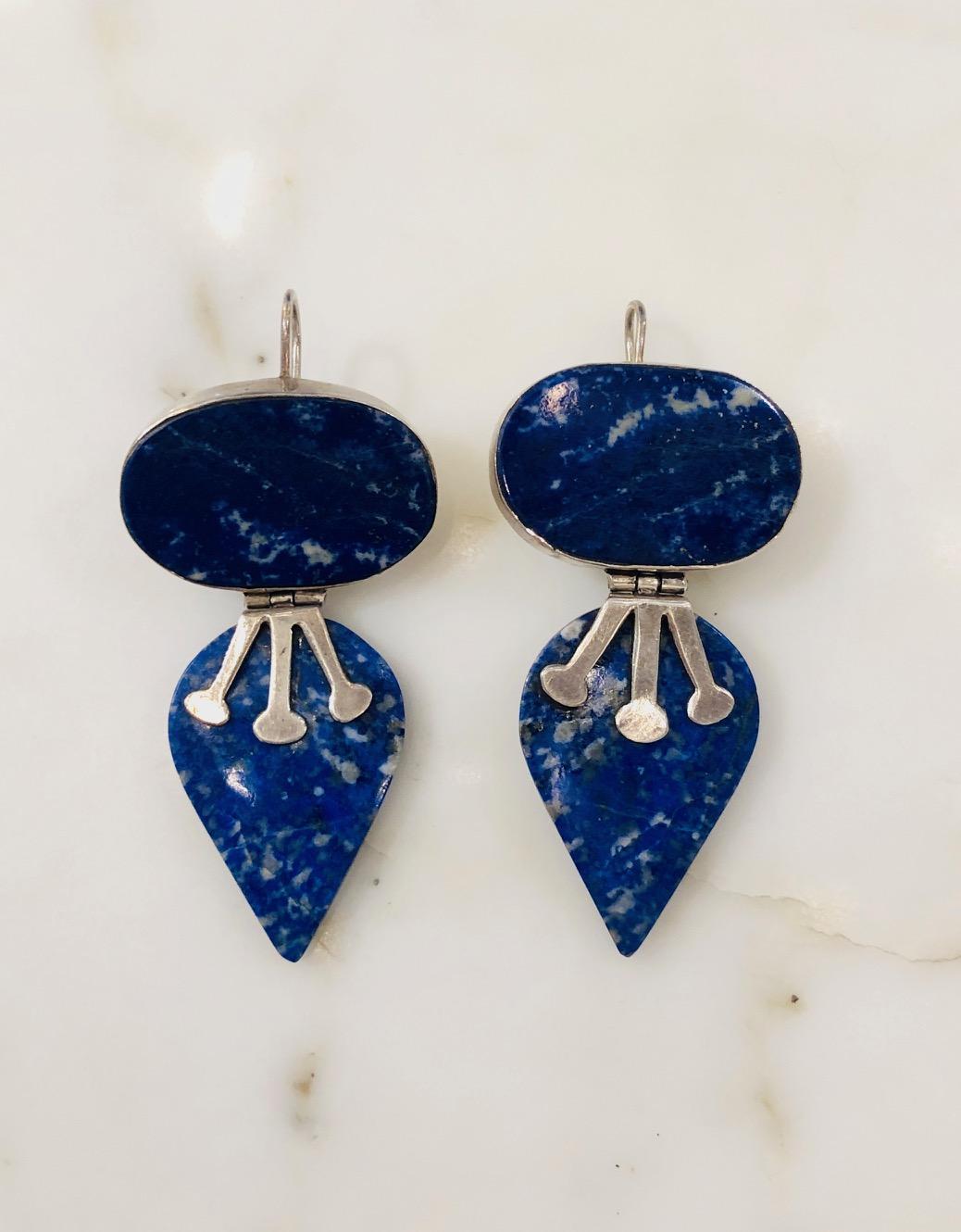 Taille mixte Boucles d'oreilles argent et lapis-lazuli en vente
