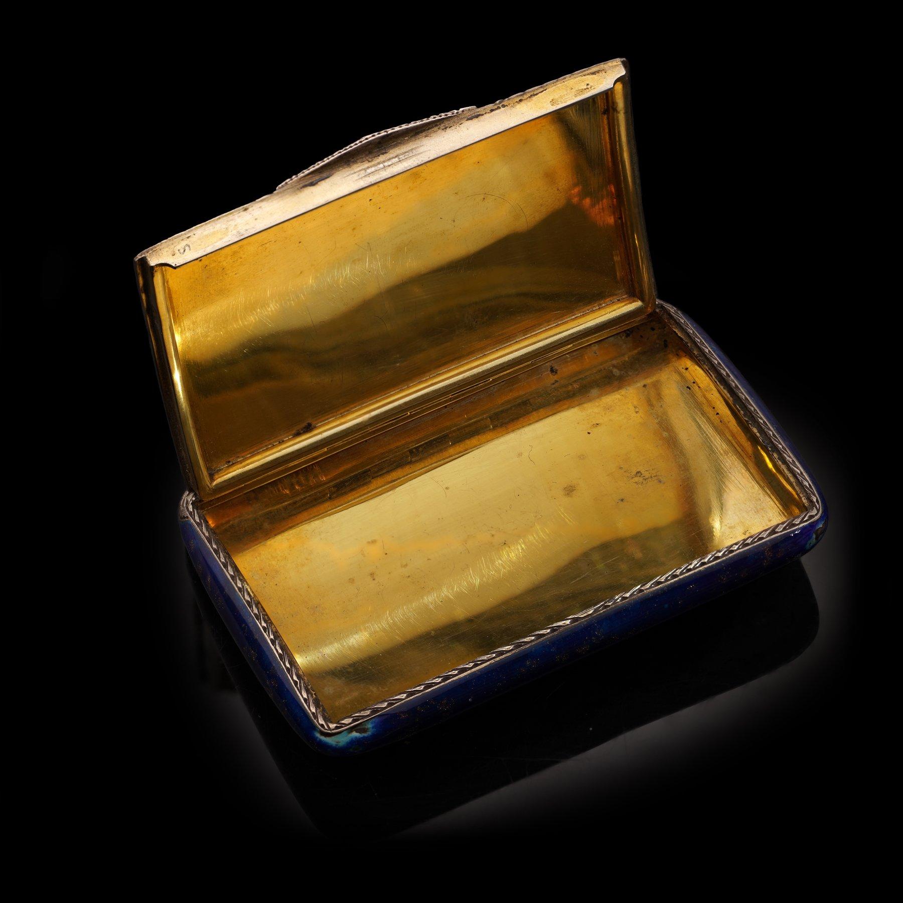 Scatola egiziana in argento e lapislazzuli, 1950-1970 in vendita 2