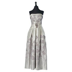 Vestido de noche con corpiño de brocado lila y plata RG Roméo Gigli