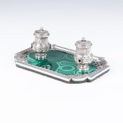 Tintero de escritorio de plata y malaquita de Guillemin Frères, estilo Luis XVI.