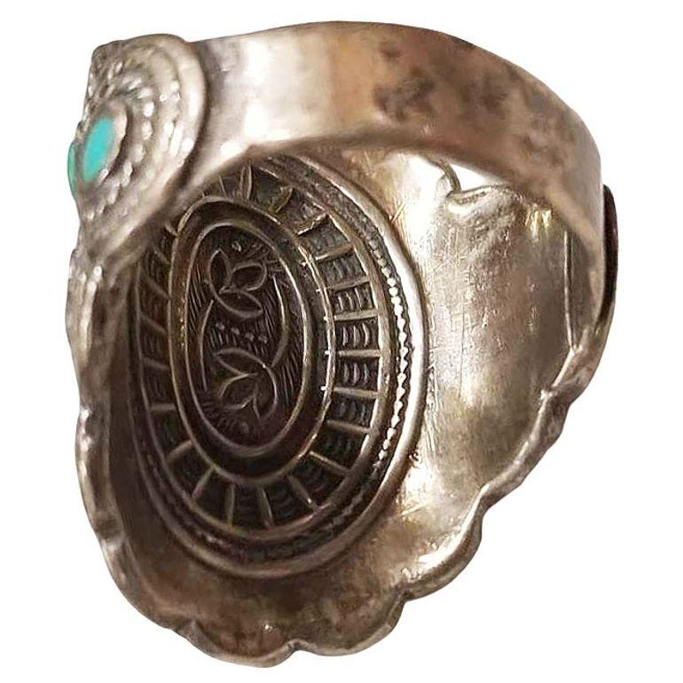 Americano Anello in argento e malachite misura 9,5 in vendita