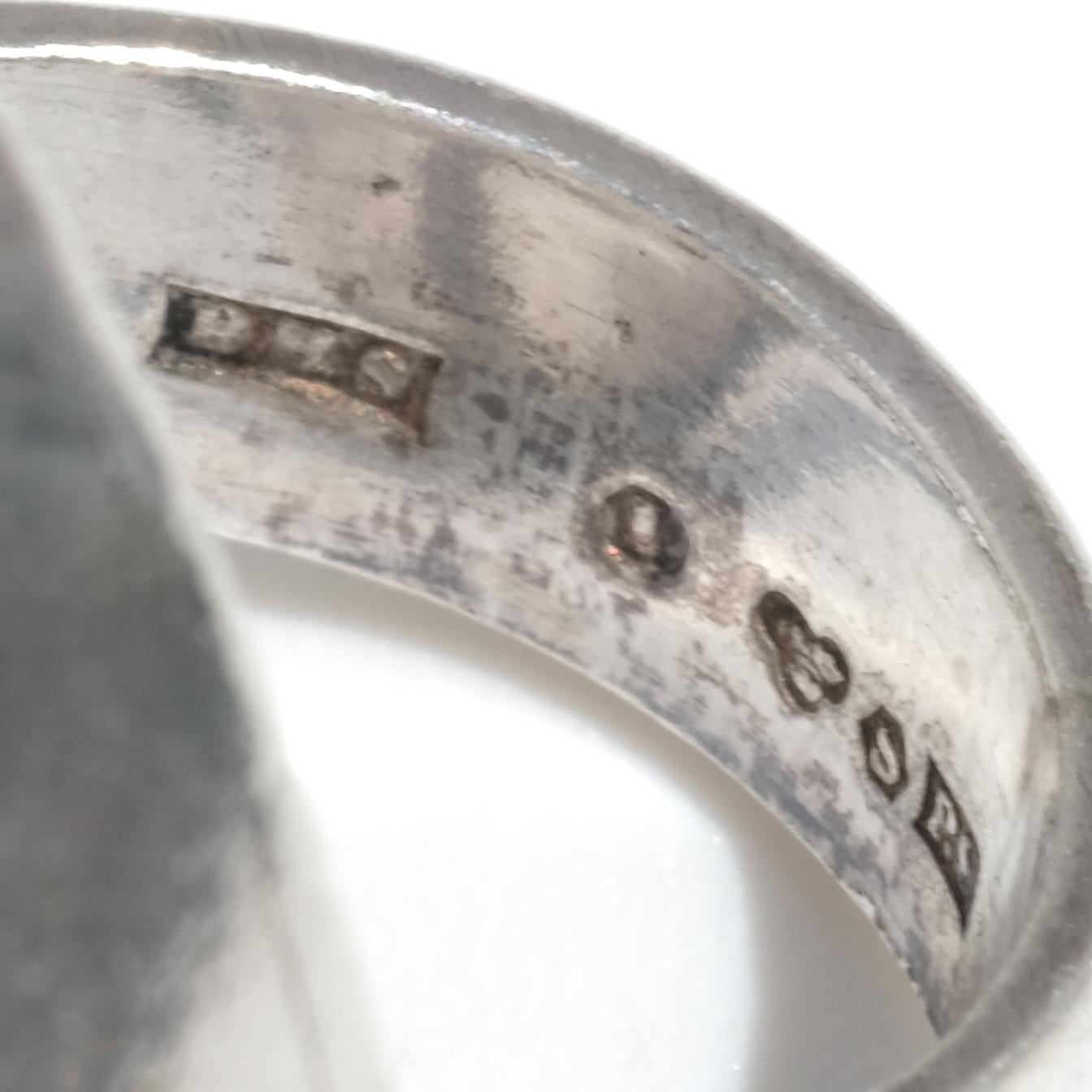 Silver and Natural Stone Ring by Swedish Sörlings Konsthanverk Made 1967 For Sale 4