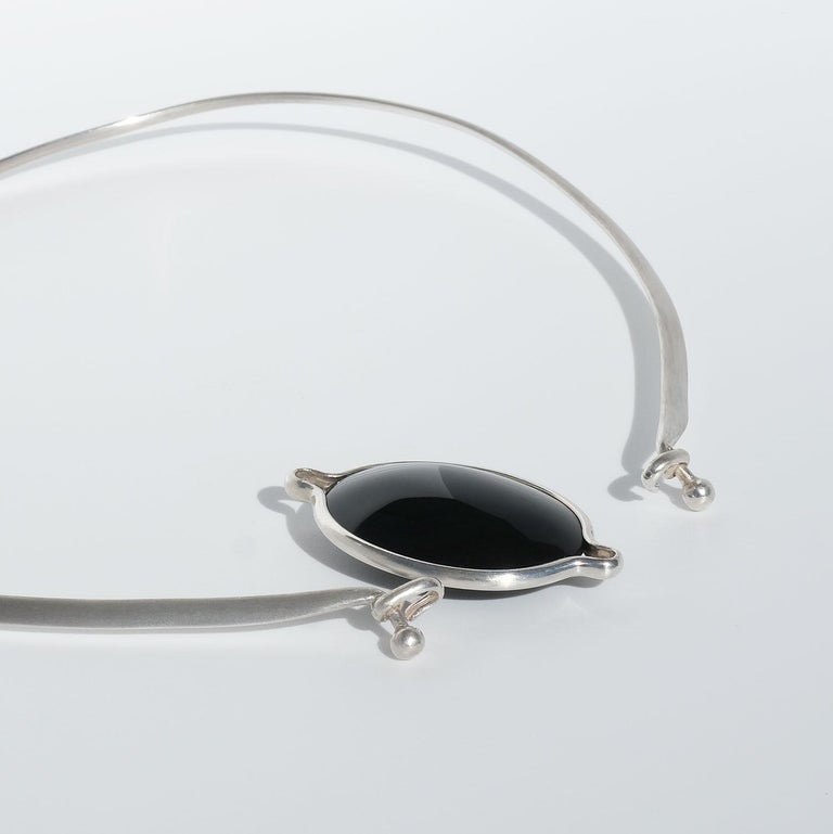 Silver and Obsidian Neck Ring by Vivianna Torun Bülow-Hübe, 1960s For Sale 1