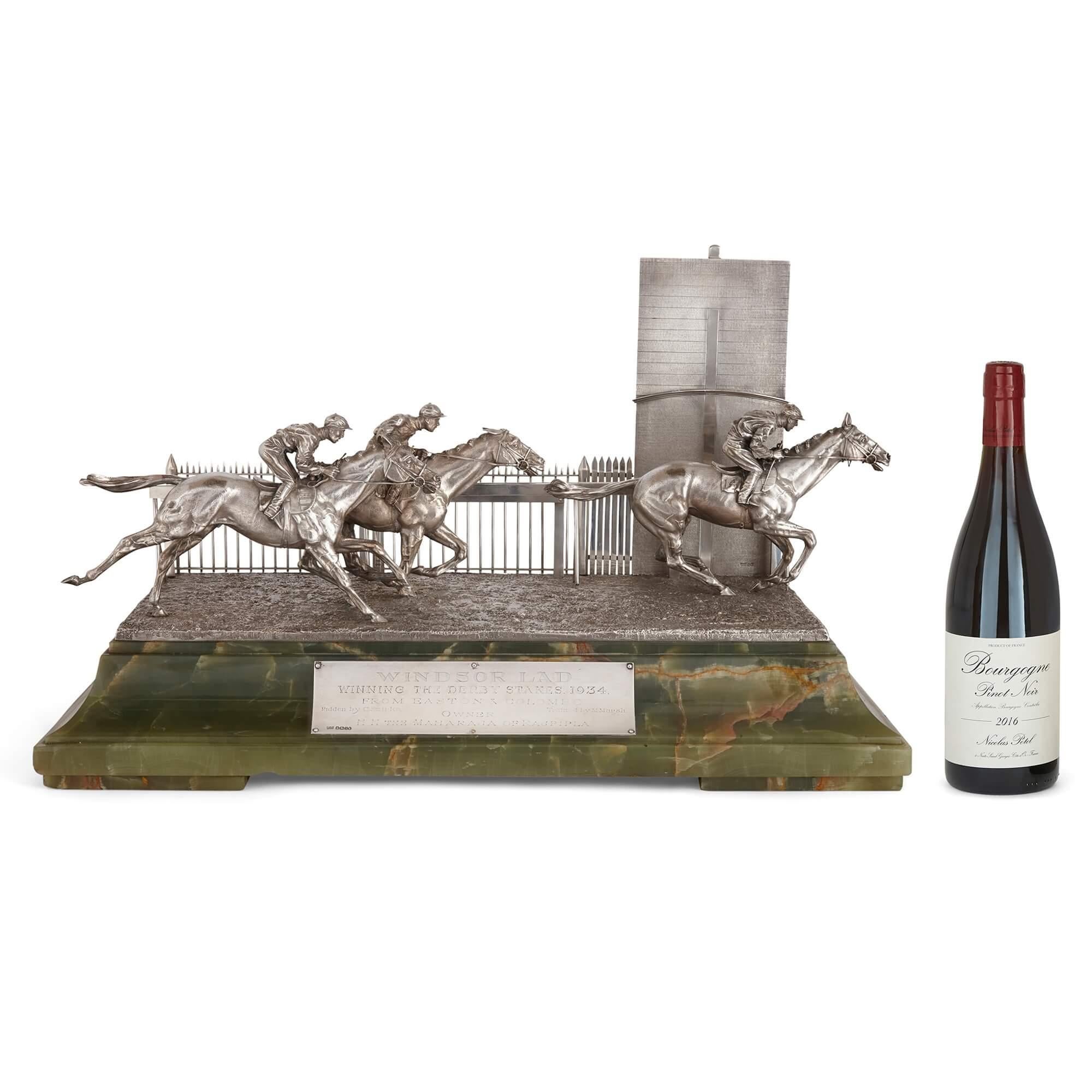 Sculpture de course de chevaux en argent et onyx par Mappin et Webb  en vente 1