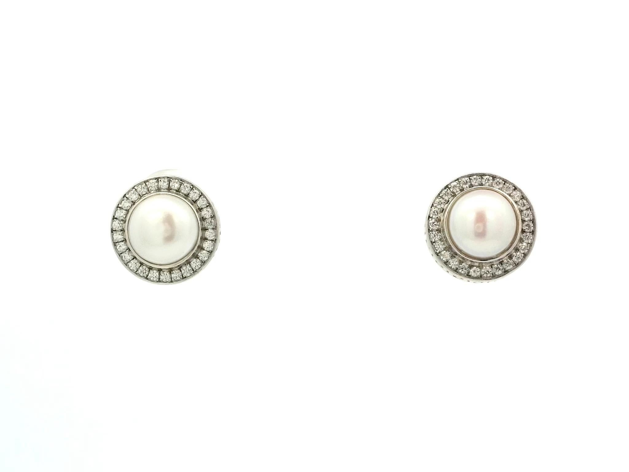 Silver and Pearl Balinese Stud Earrings For Sale 2