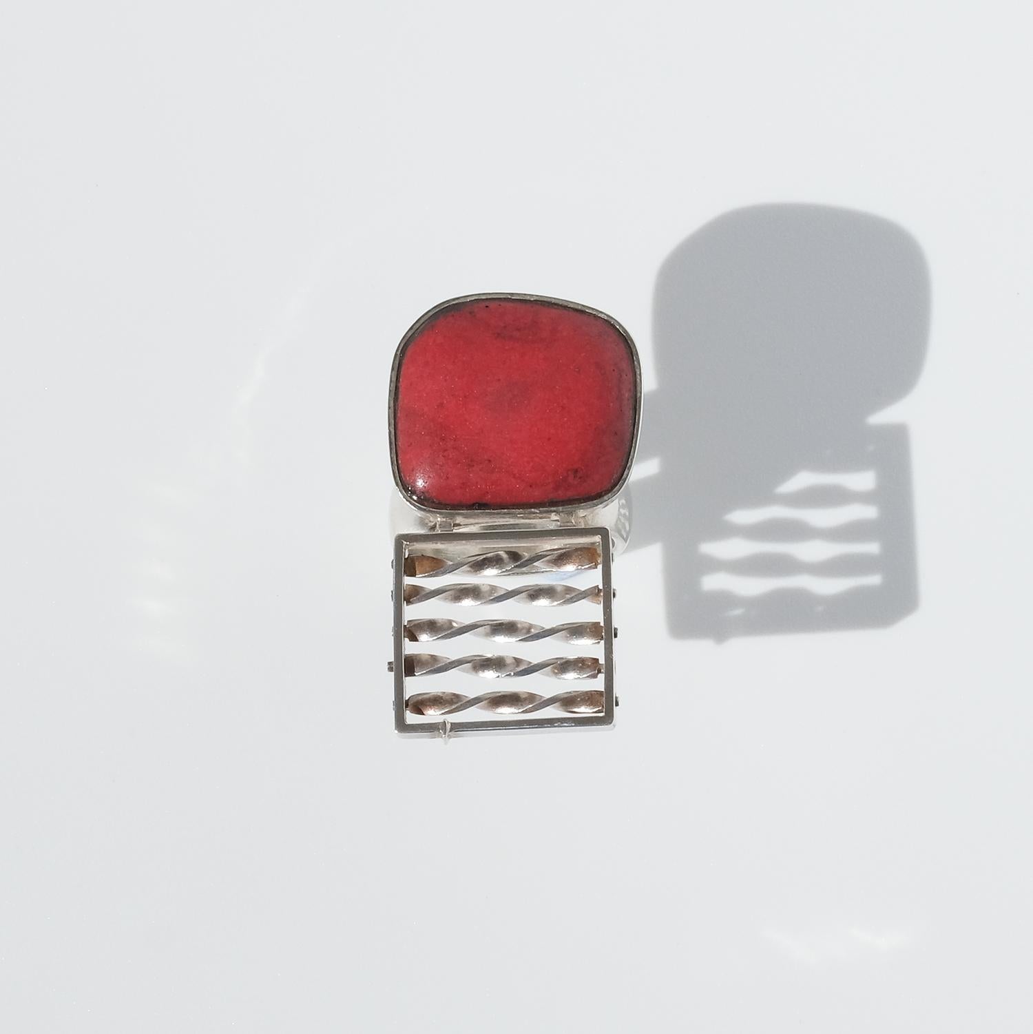 Silver and Red Stone Ring by Thomas Raschke For Sale 8