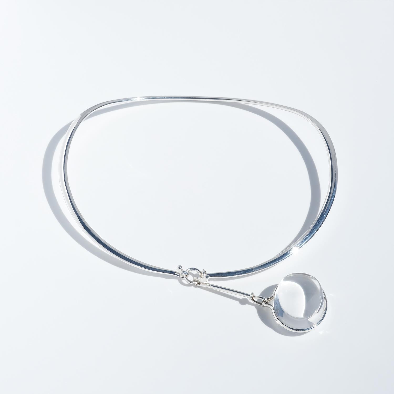 Anillo de plata y cristal de roca para el cuello de Vivianna Torun Bülow-Hübe para Georg Jensen en venta 1