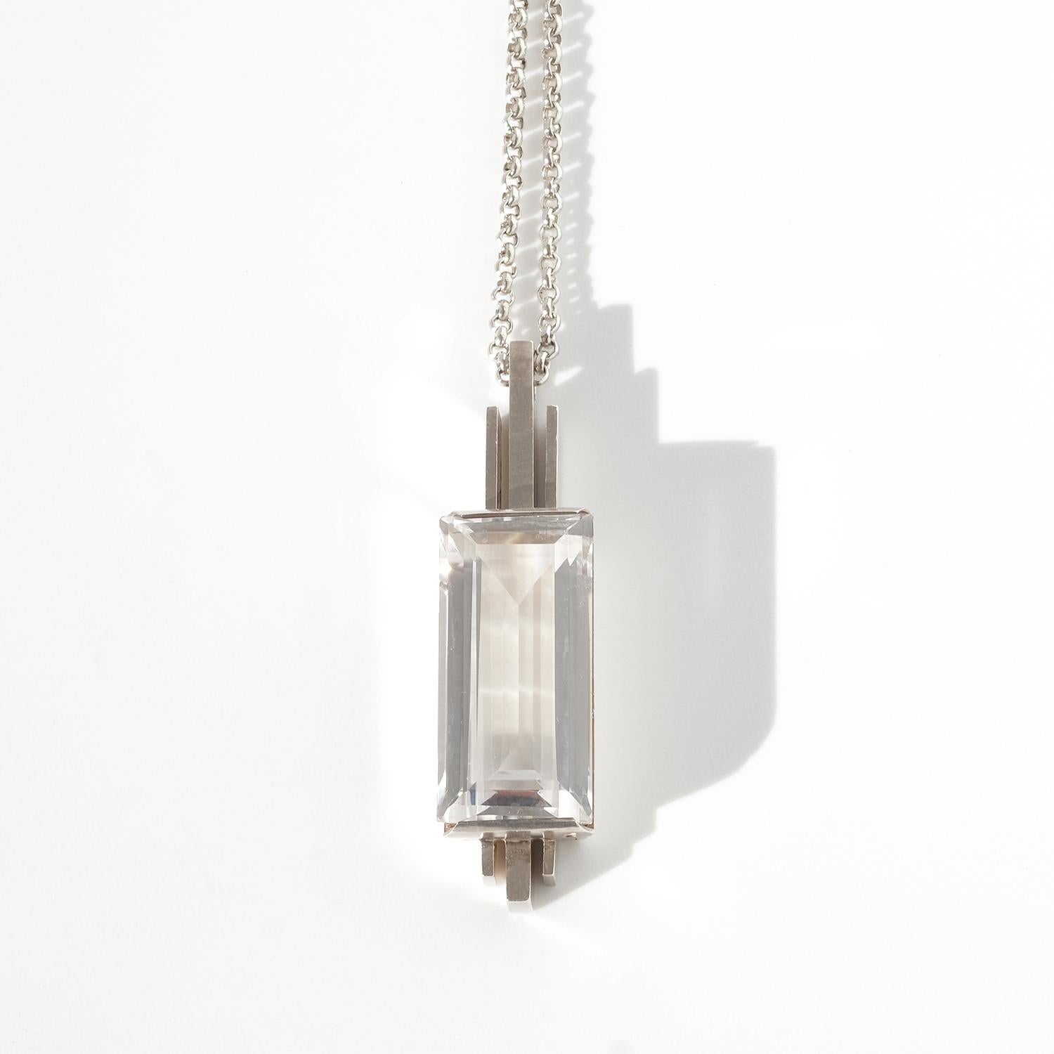 Quadrato Collana in argento e cristallo di rocca di Ateljé Stigbert Made 1944 in vendita