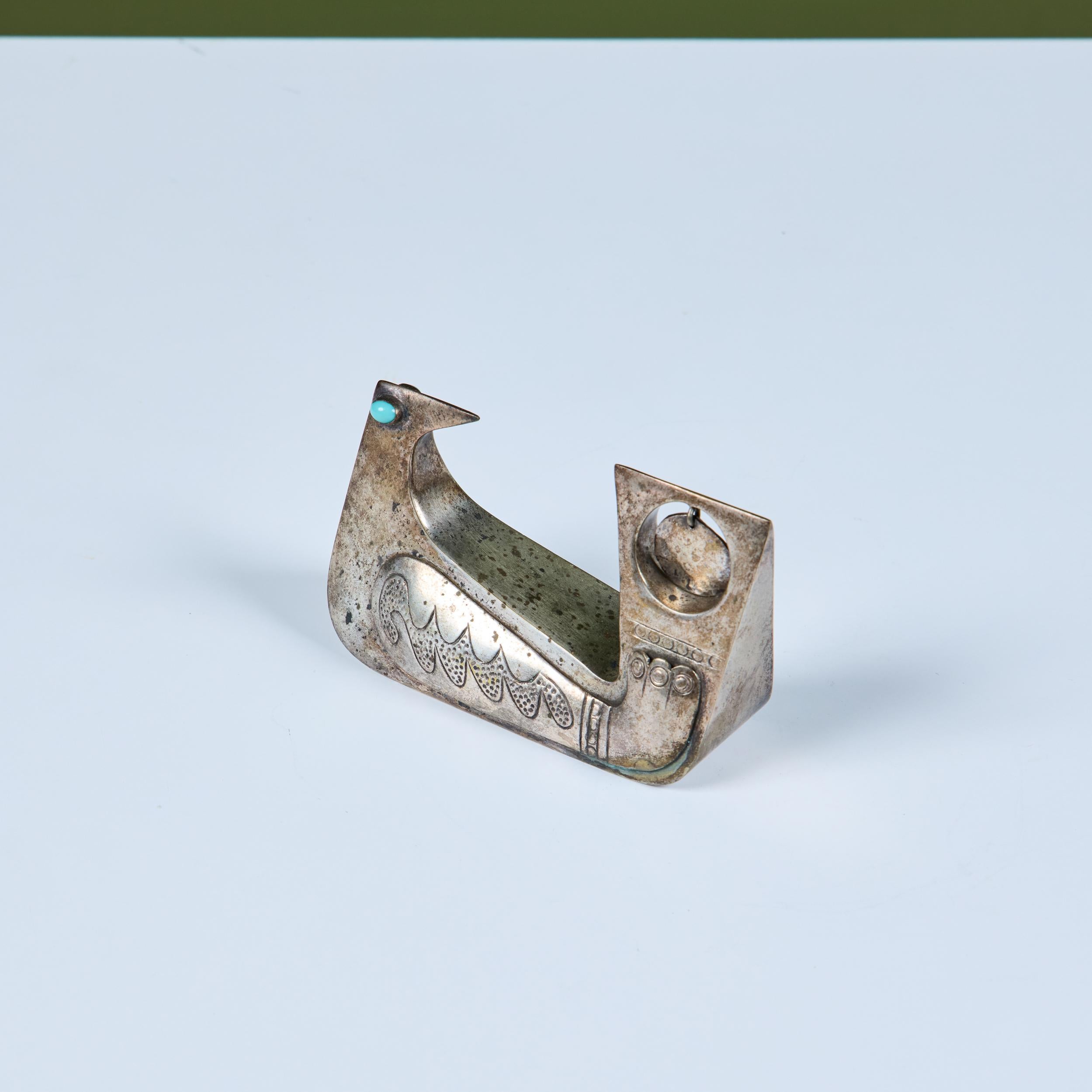 Sculpture d'oiseau en argent et turquoise par Joaquin Tinta en vente 6