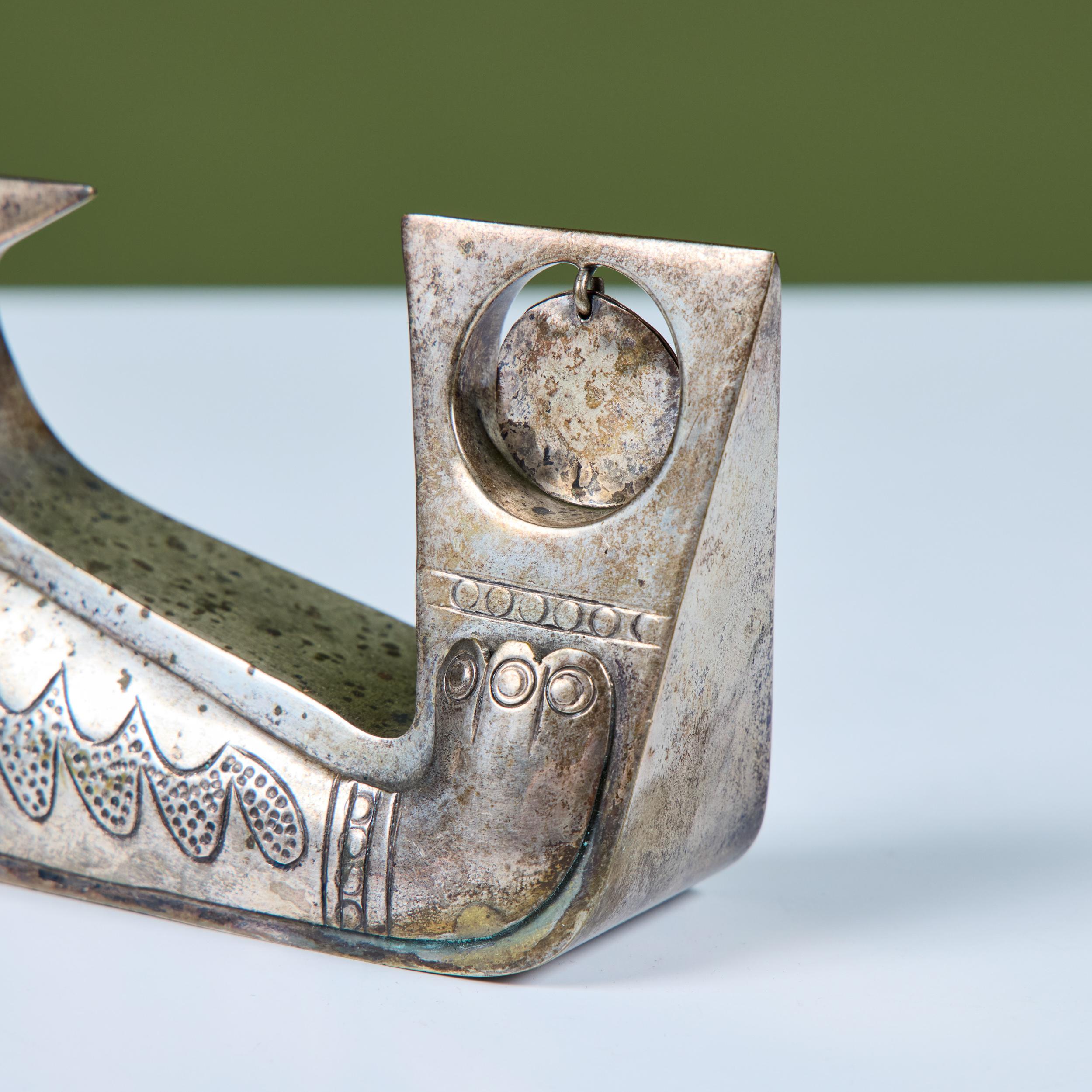Sculpture d'oiseau en argent et turquoise par Joaquin Tinta en vente 8